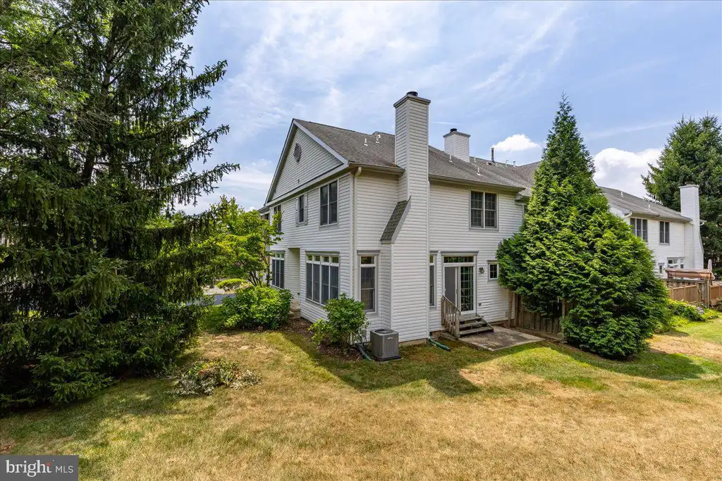 47 Wilkinson Way, Princeton, NJ 08540