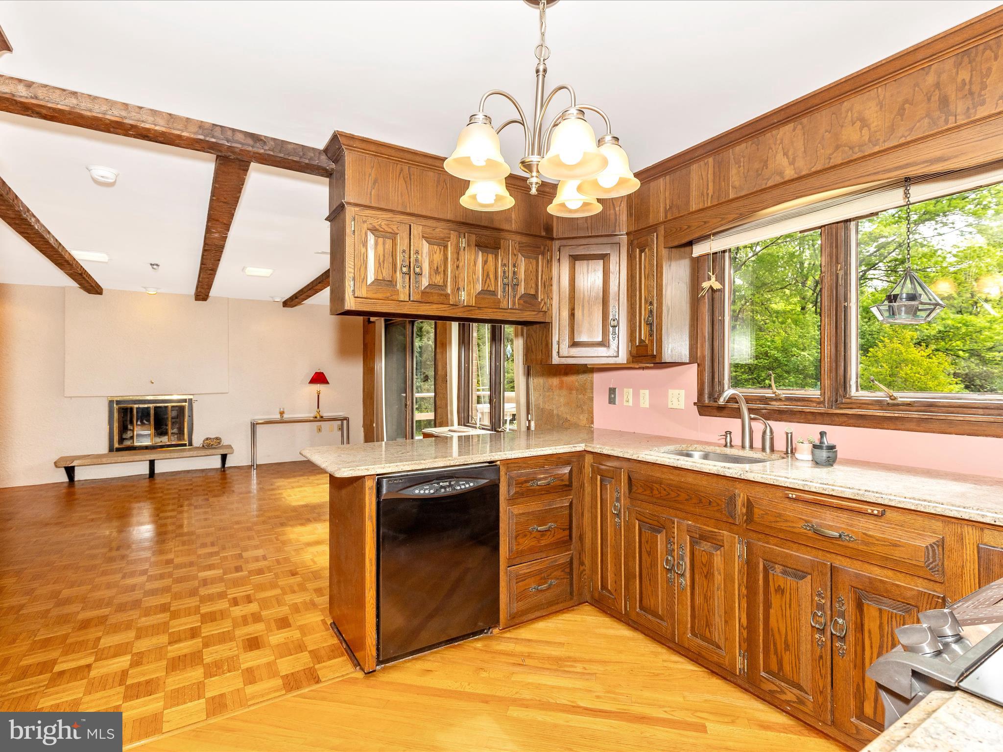 CLOVER HILL - Residential