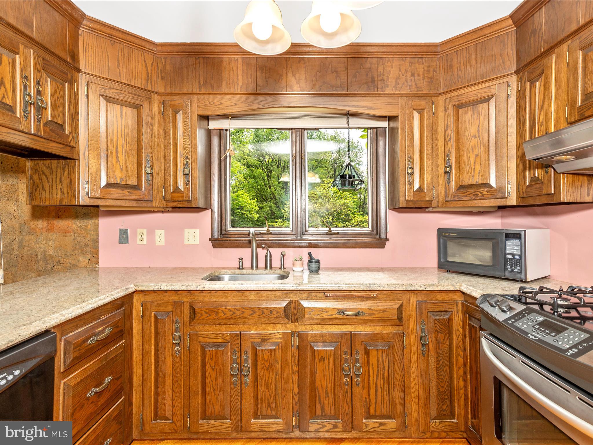 CLOVER HILL - Residential