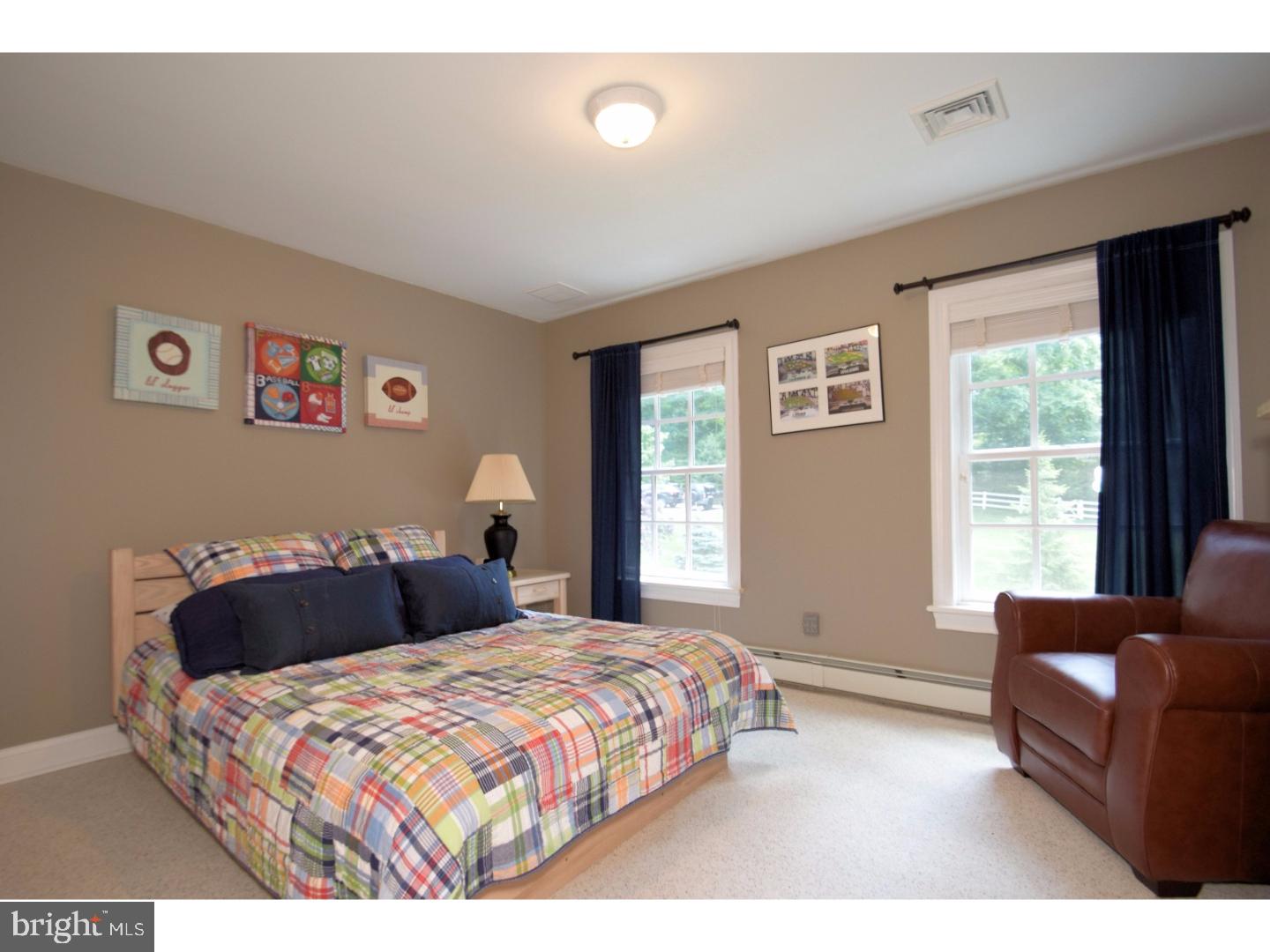 STONE MOUNT @ JERI - Residential