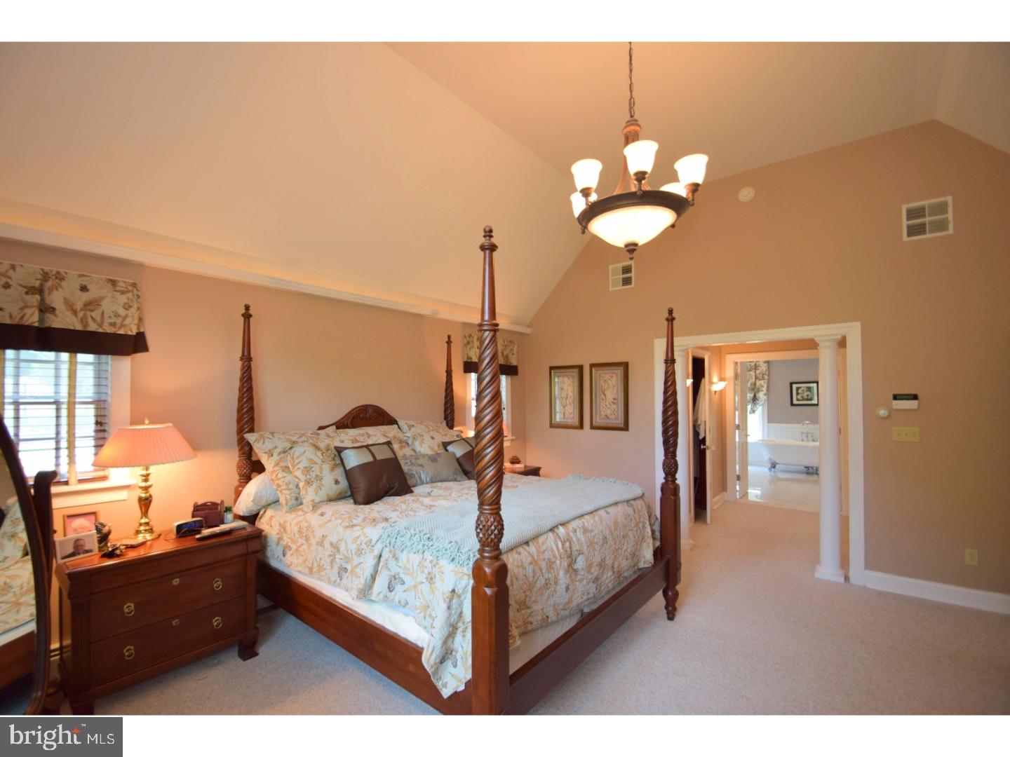 STONE MOUNT @ JERI - Residential