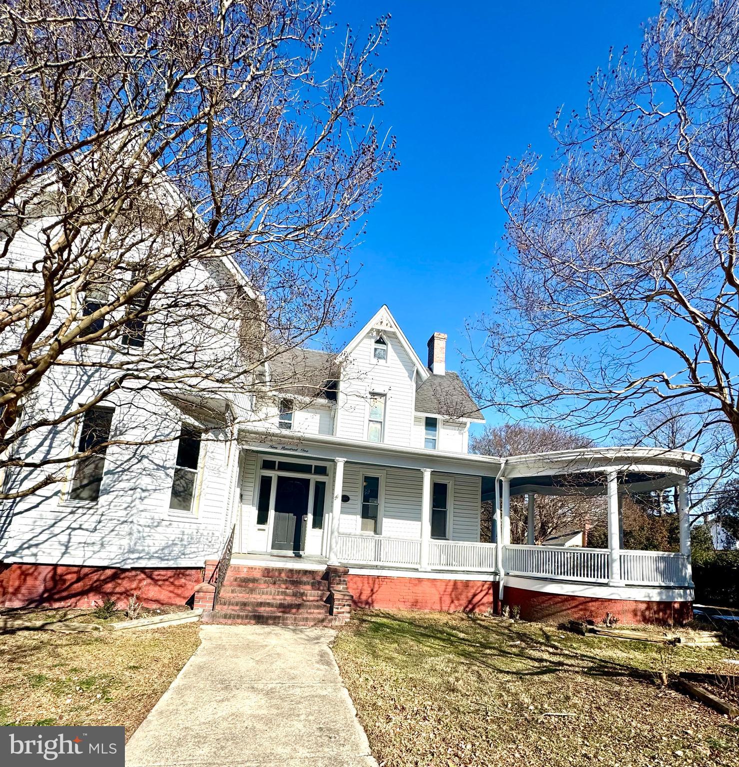 WEST END - Residential Lease