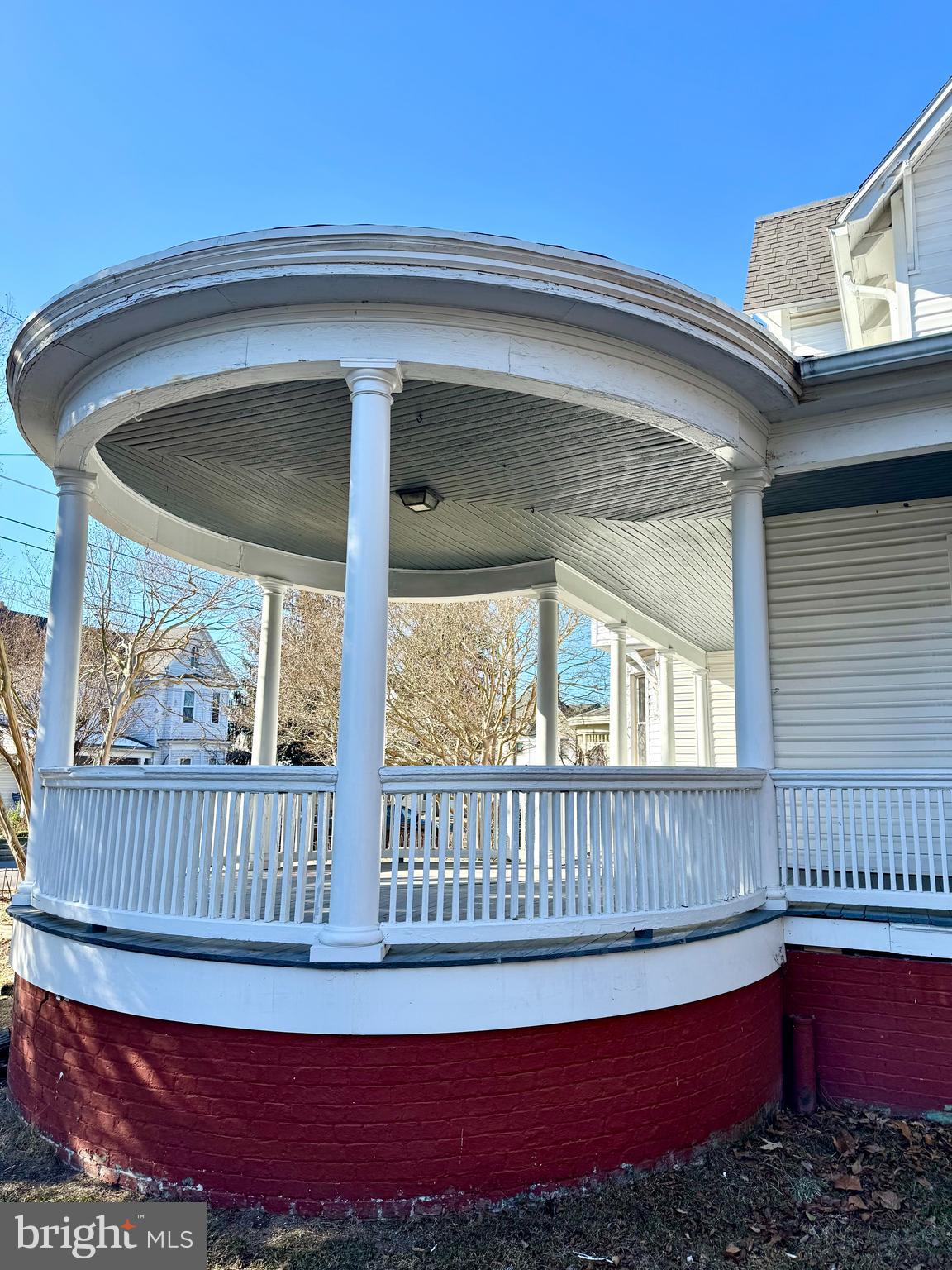 WEST END - Residential Lease