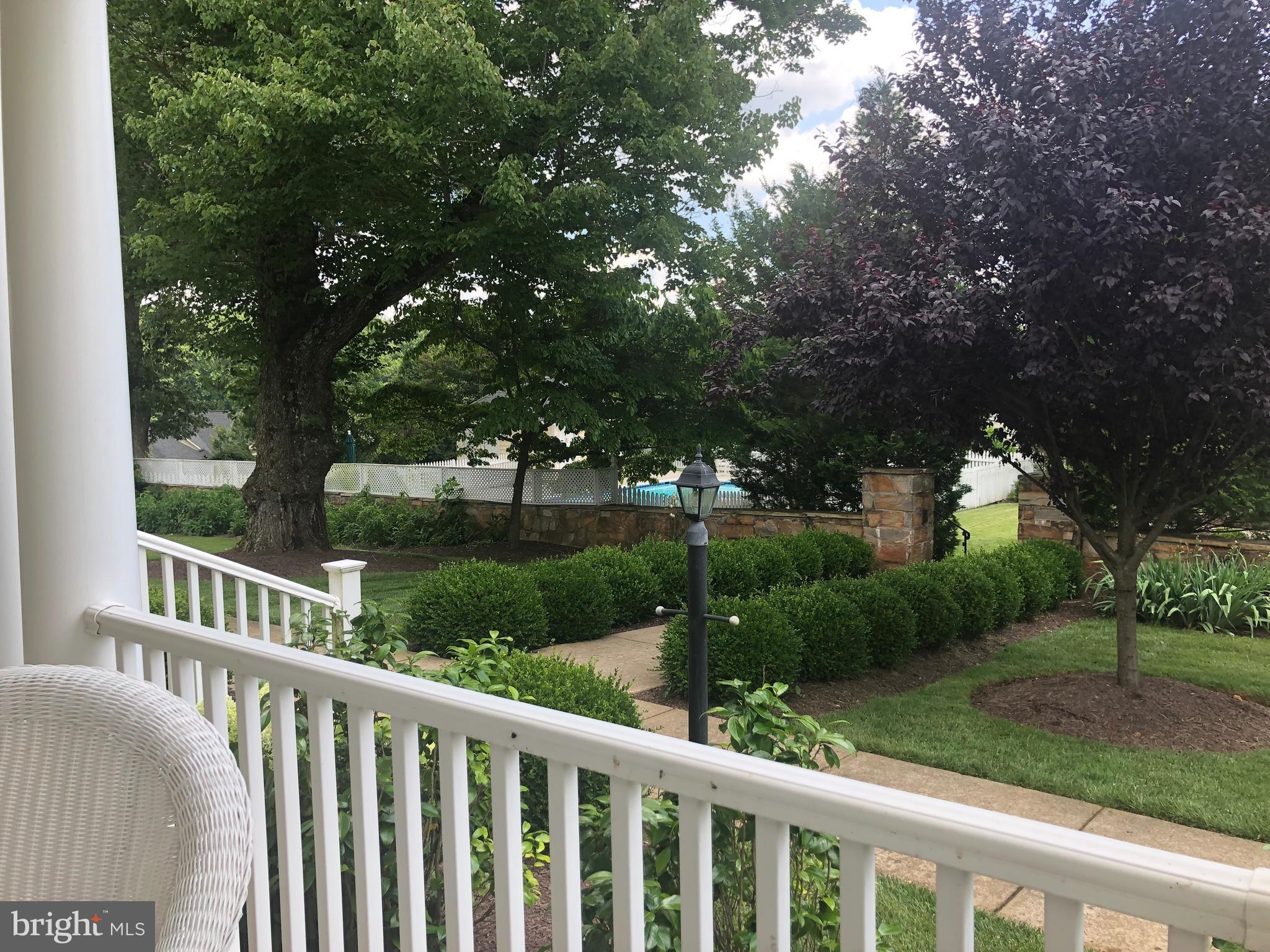 SUFFIELD MEADOWS - Residential