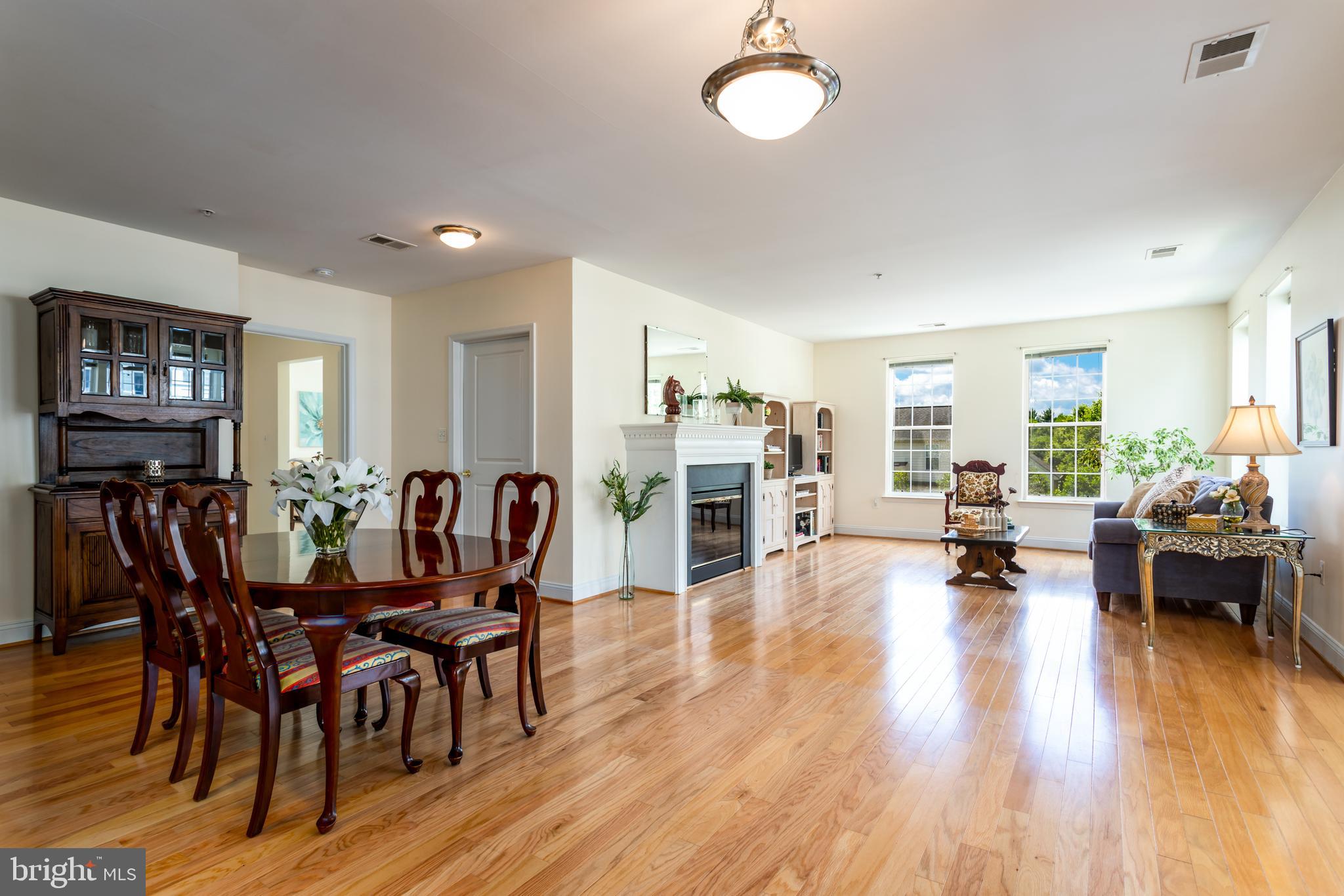 SUFFIELD MEADOWS - Residential