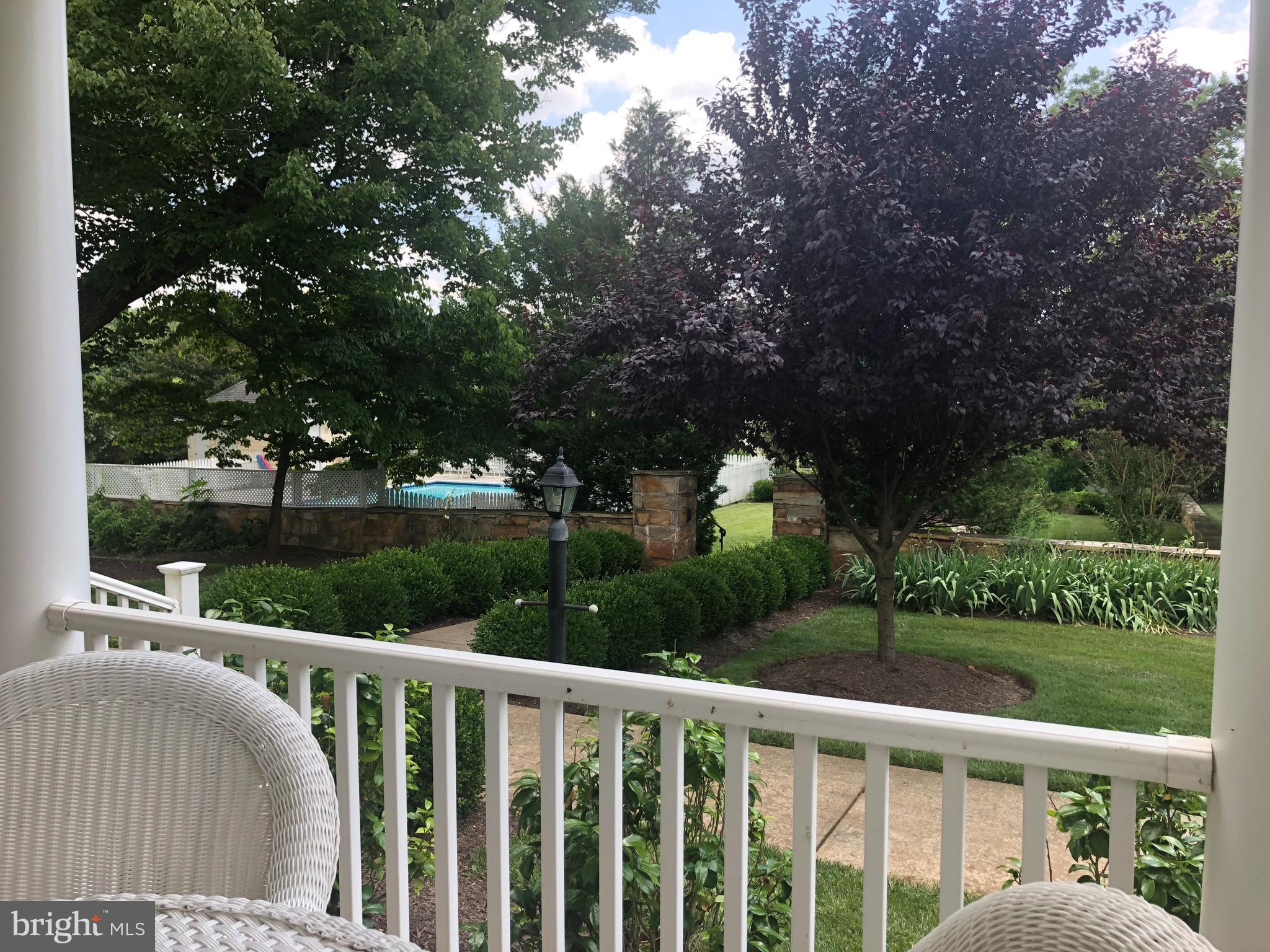 SUFFIELD MEADOWS - Residential