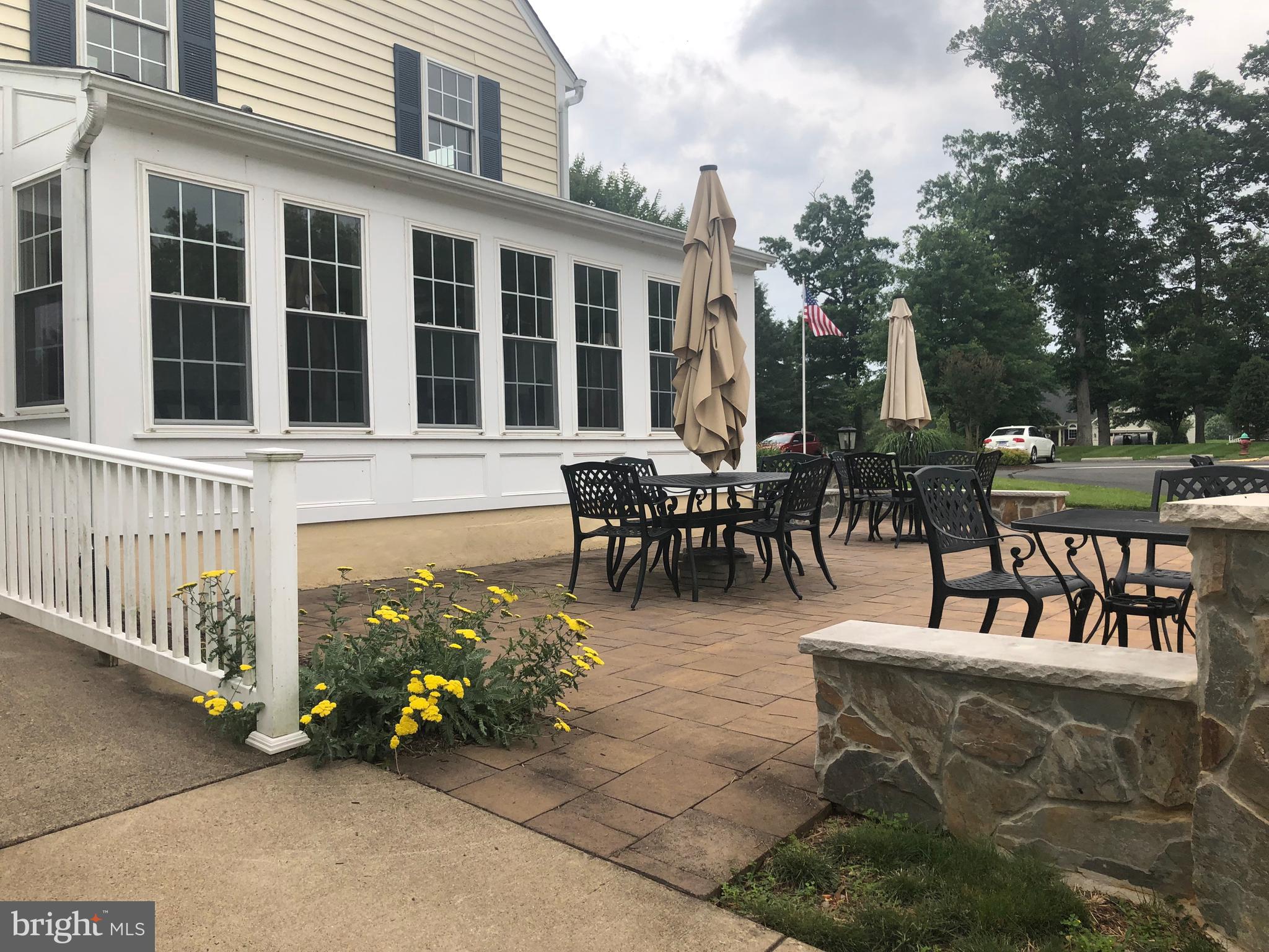 SUFFIELD MEADOWS - Residential