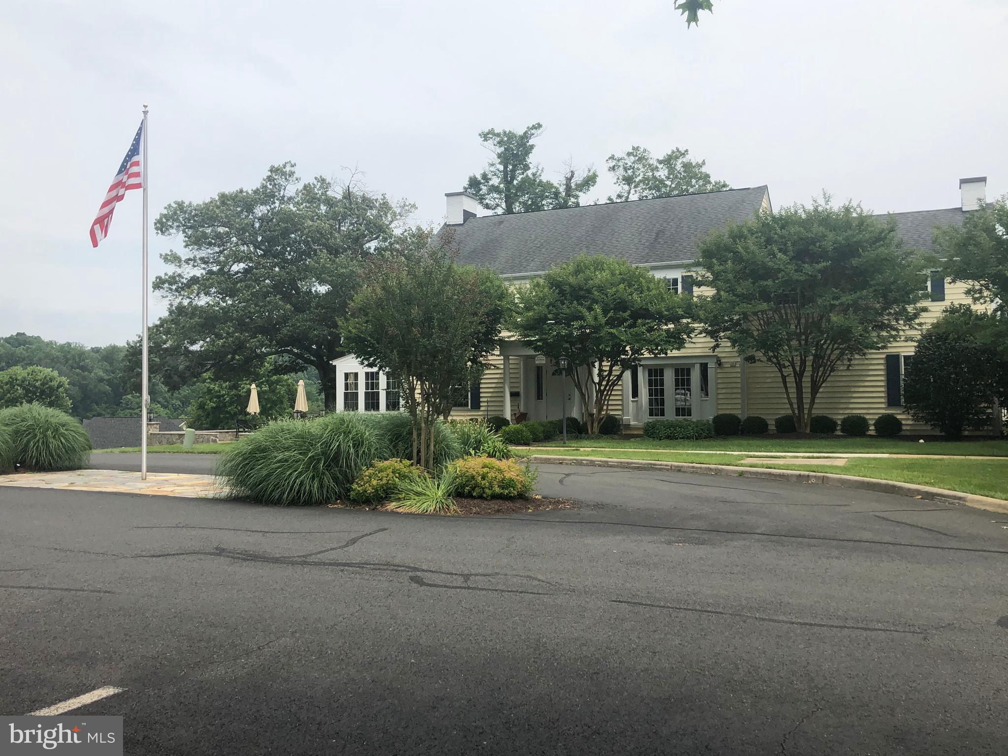 SUFFIELD MEADOWS - Residential