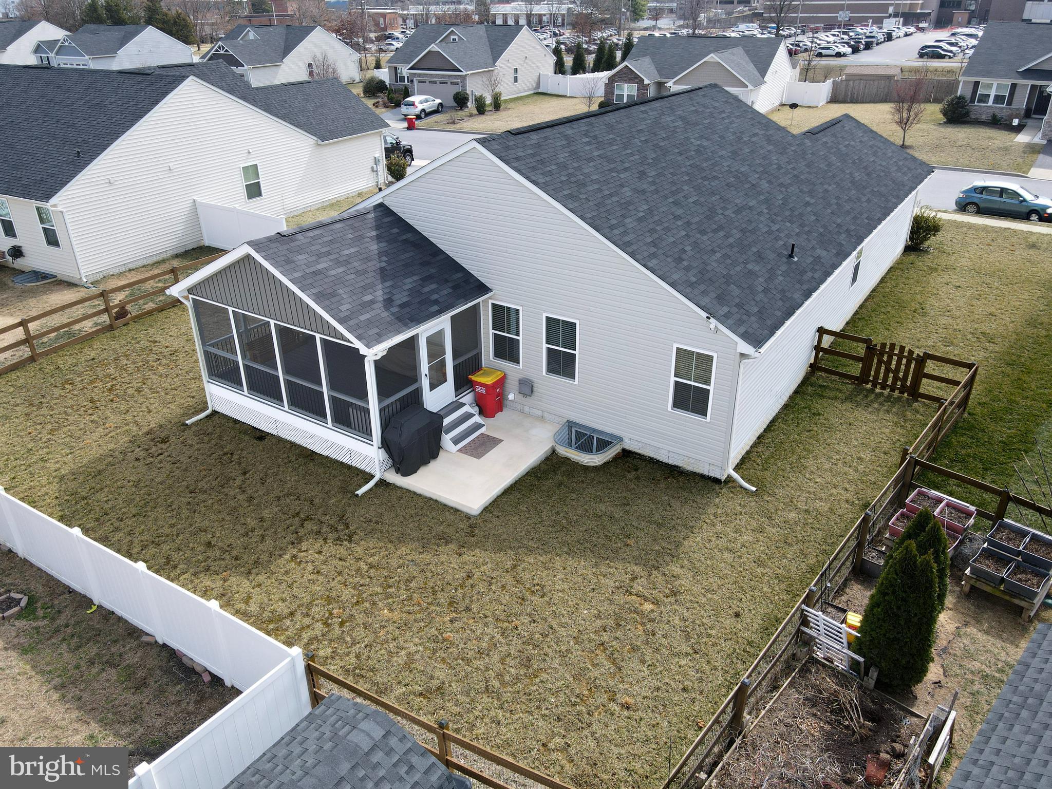 ARCADIA SPRINGS - Residential