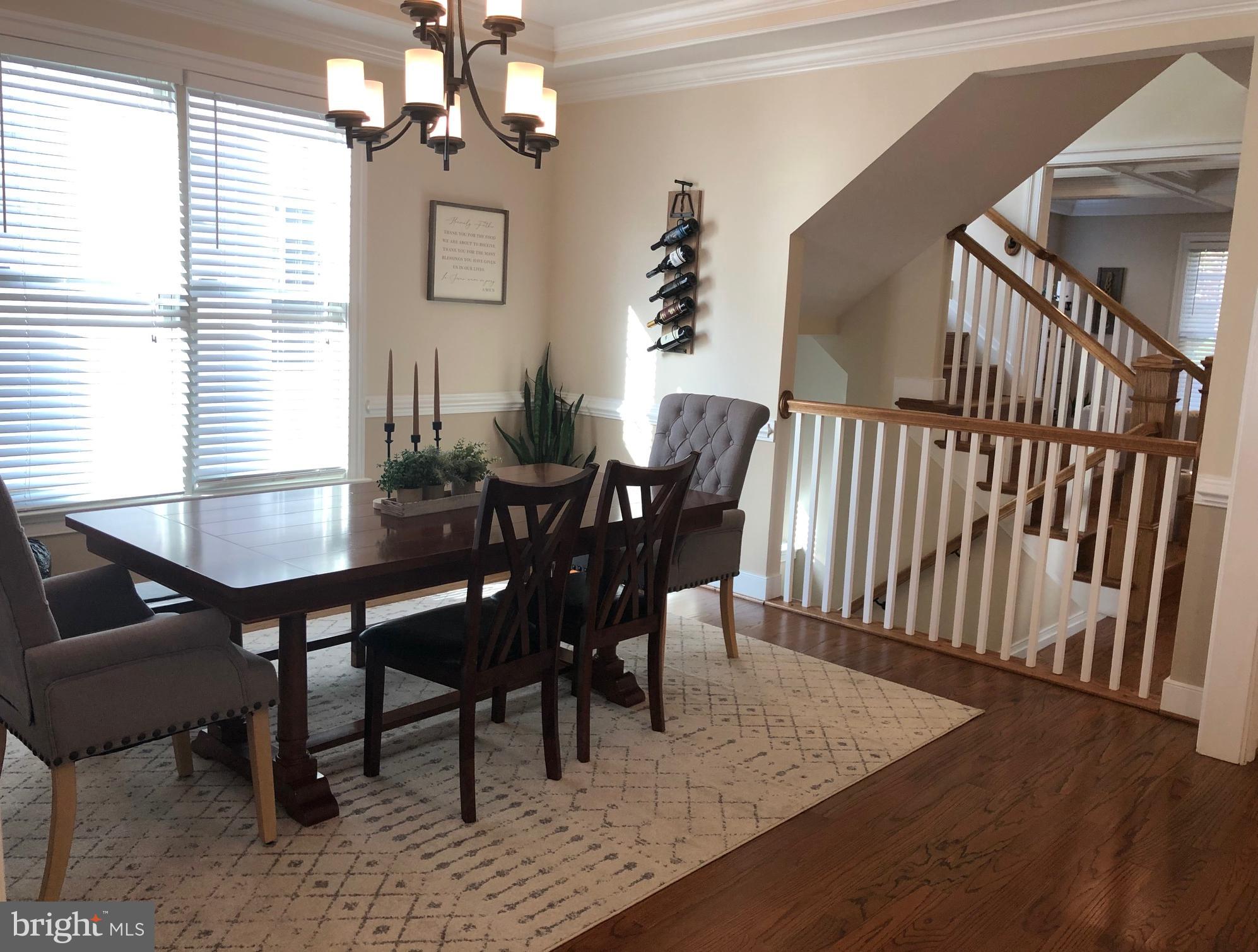 HIGHVIEW PARK - Residential Lease