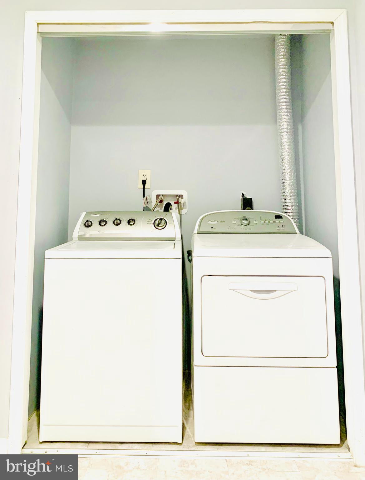 LONDON TOWN WEST - Residential Lease