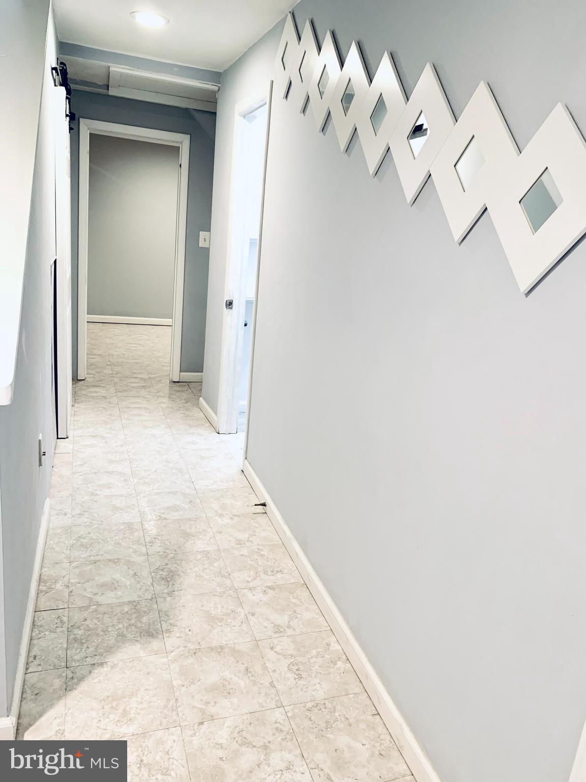 LONDON TOWN WEST - Residential Lease