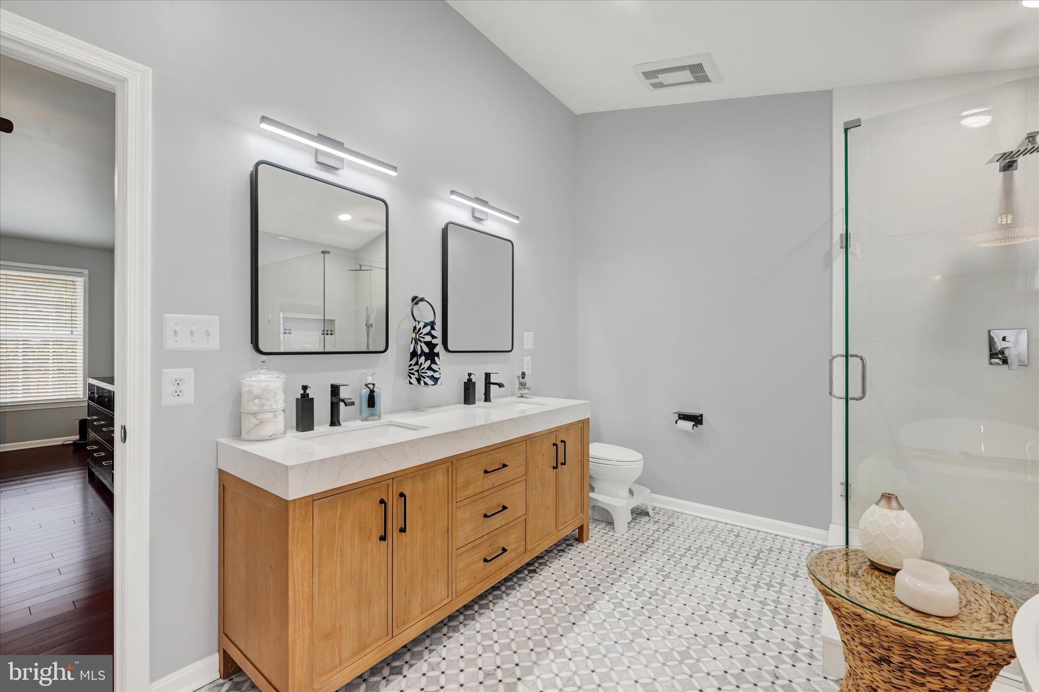 WILLOWBROOK - Residential