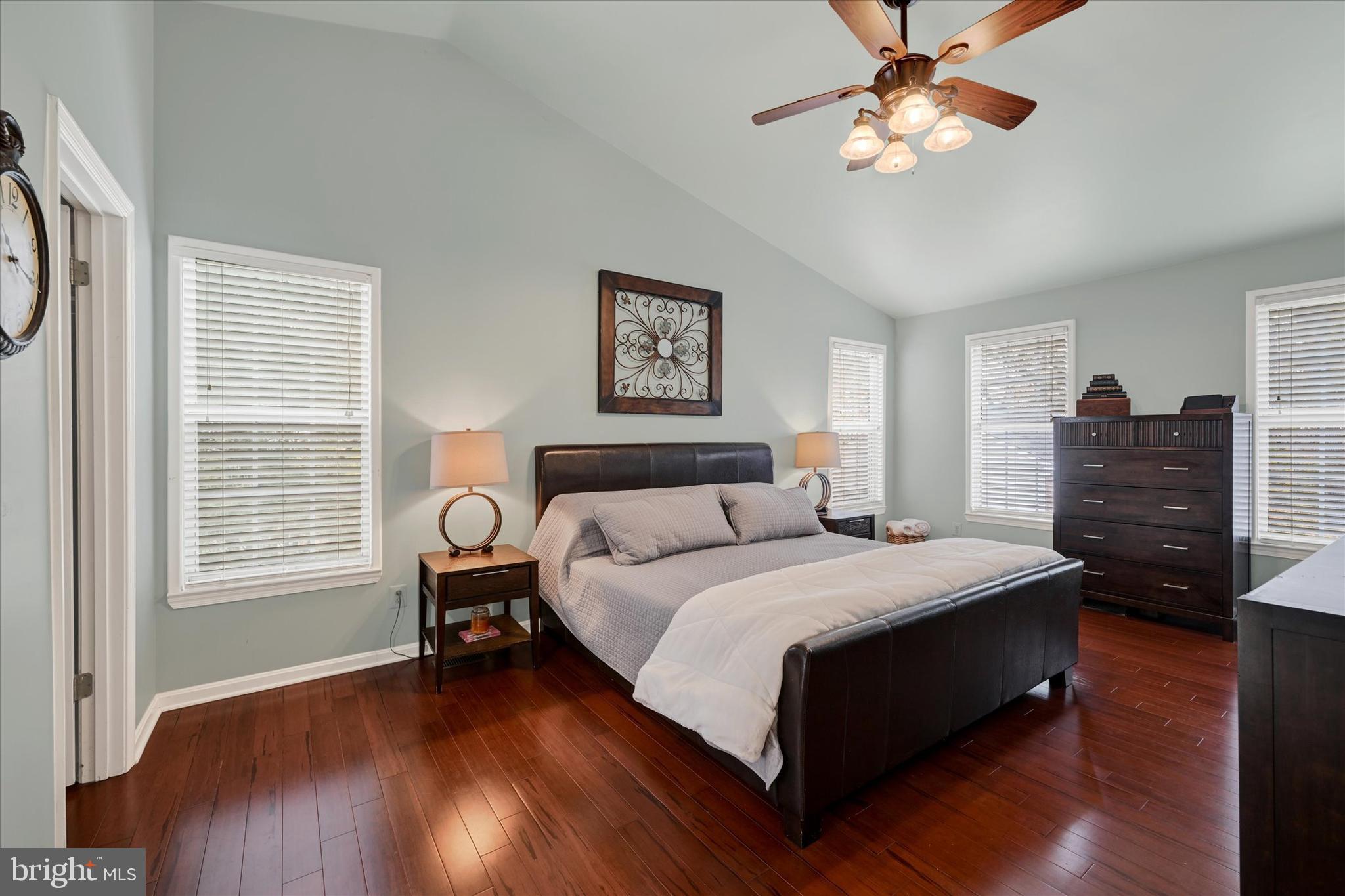 WILLOWBROOK - Residential