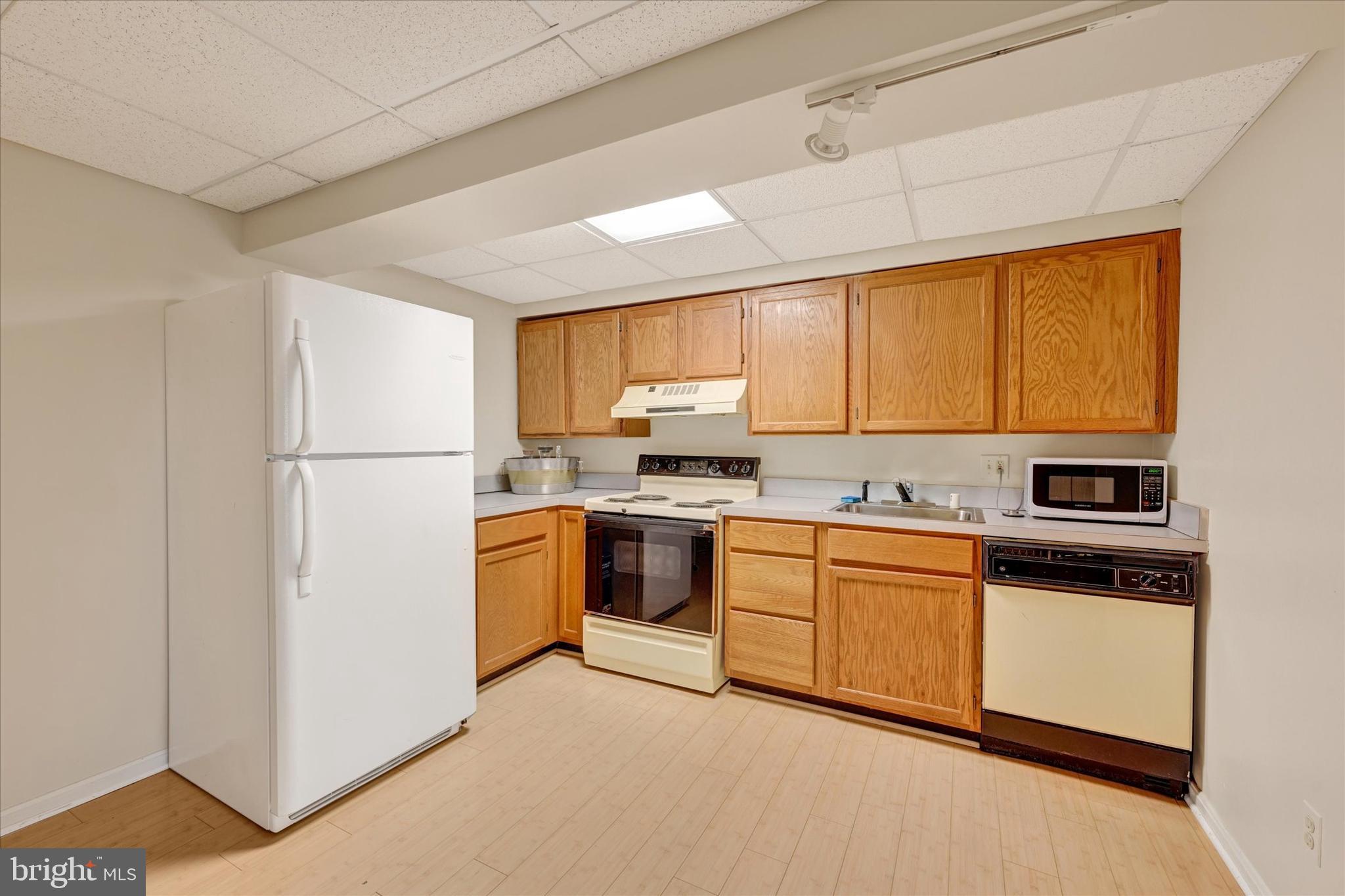 WILLOWBROOK - Residential