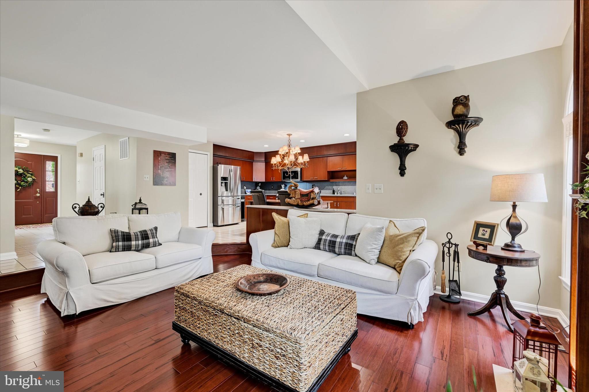 WILLOWBROOK - Residential