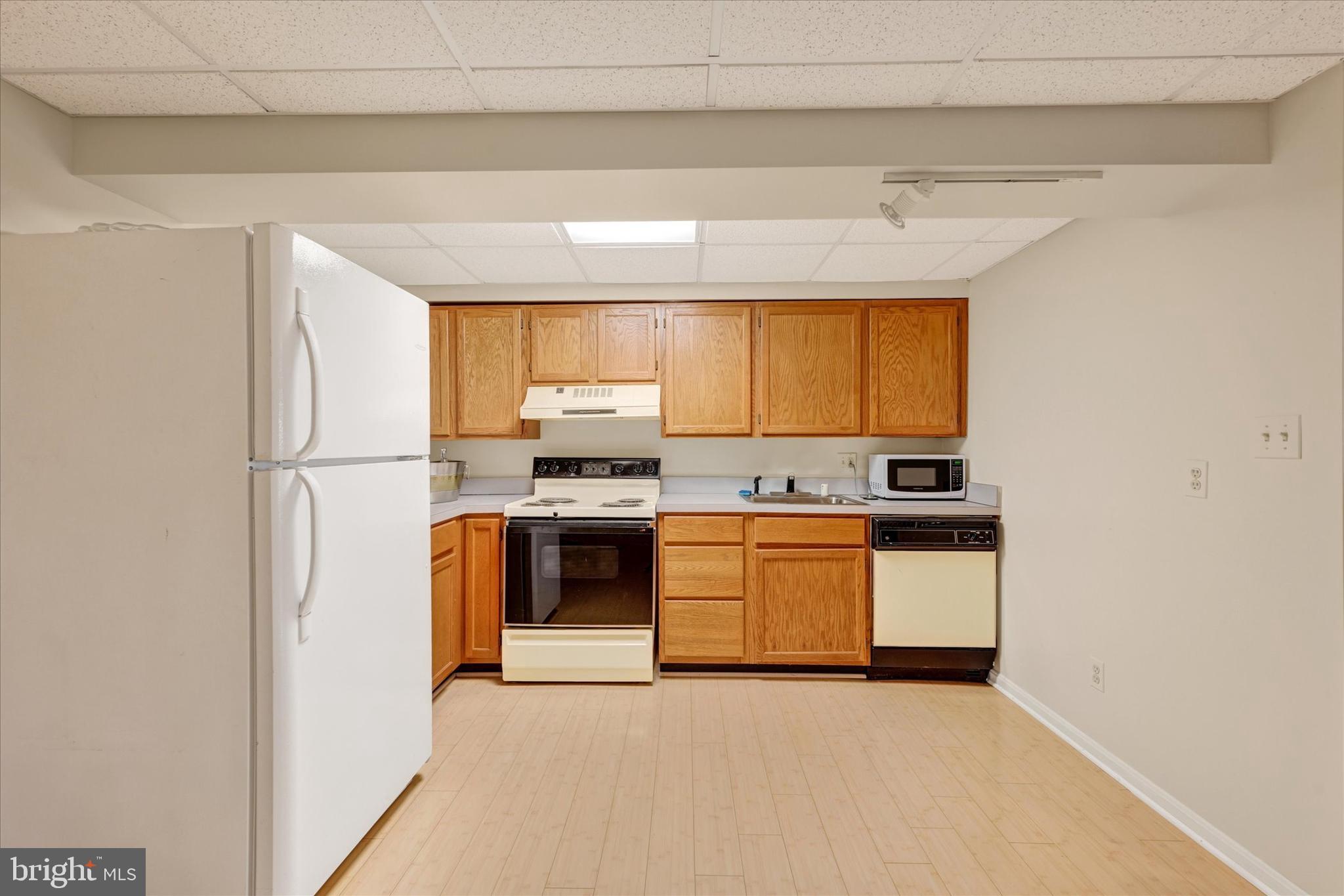 WILLOWBROOK - Residential