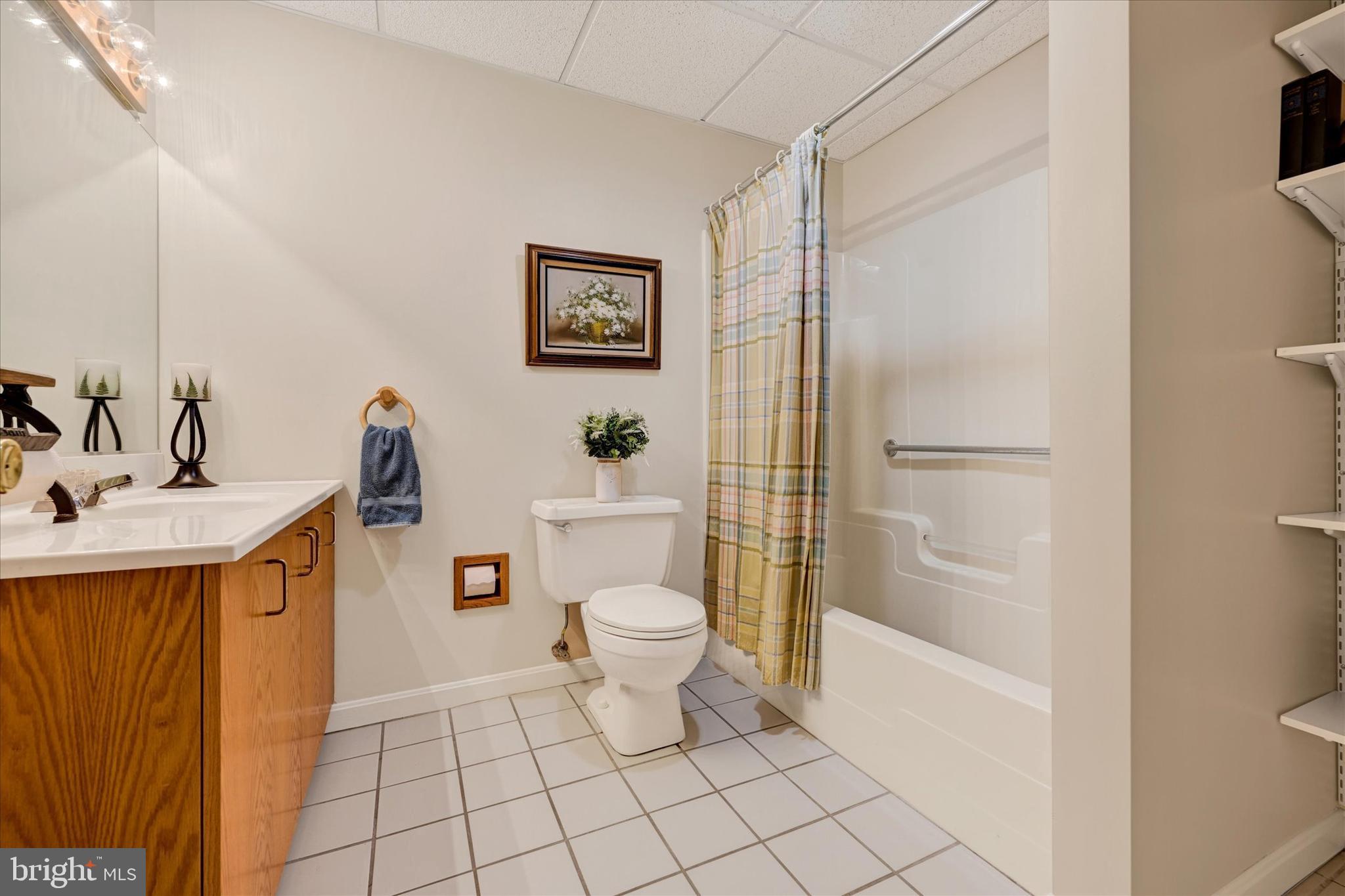 WILLOWBROOK - Residential