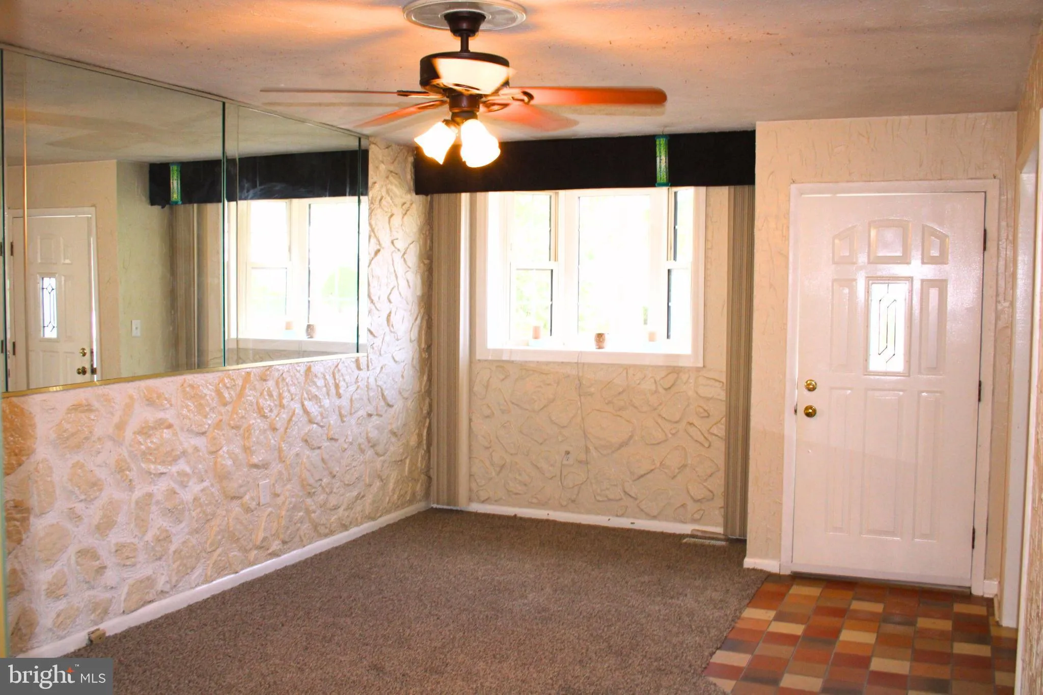 Glendora, New Jersey 08029, United States, 3 Bedrooms Bedrooms, ,1 BathroomBathrooms,Residential,Pending,200513