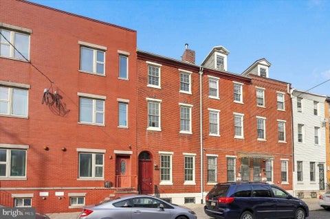 Photo of 1127 Green Street, PHILADELPHIA, PA 19123 (MLS # PAPH2679178)