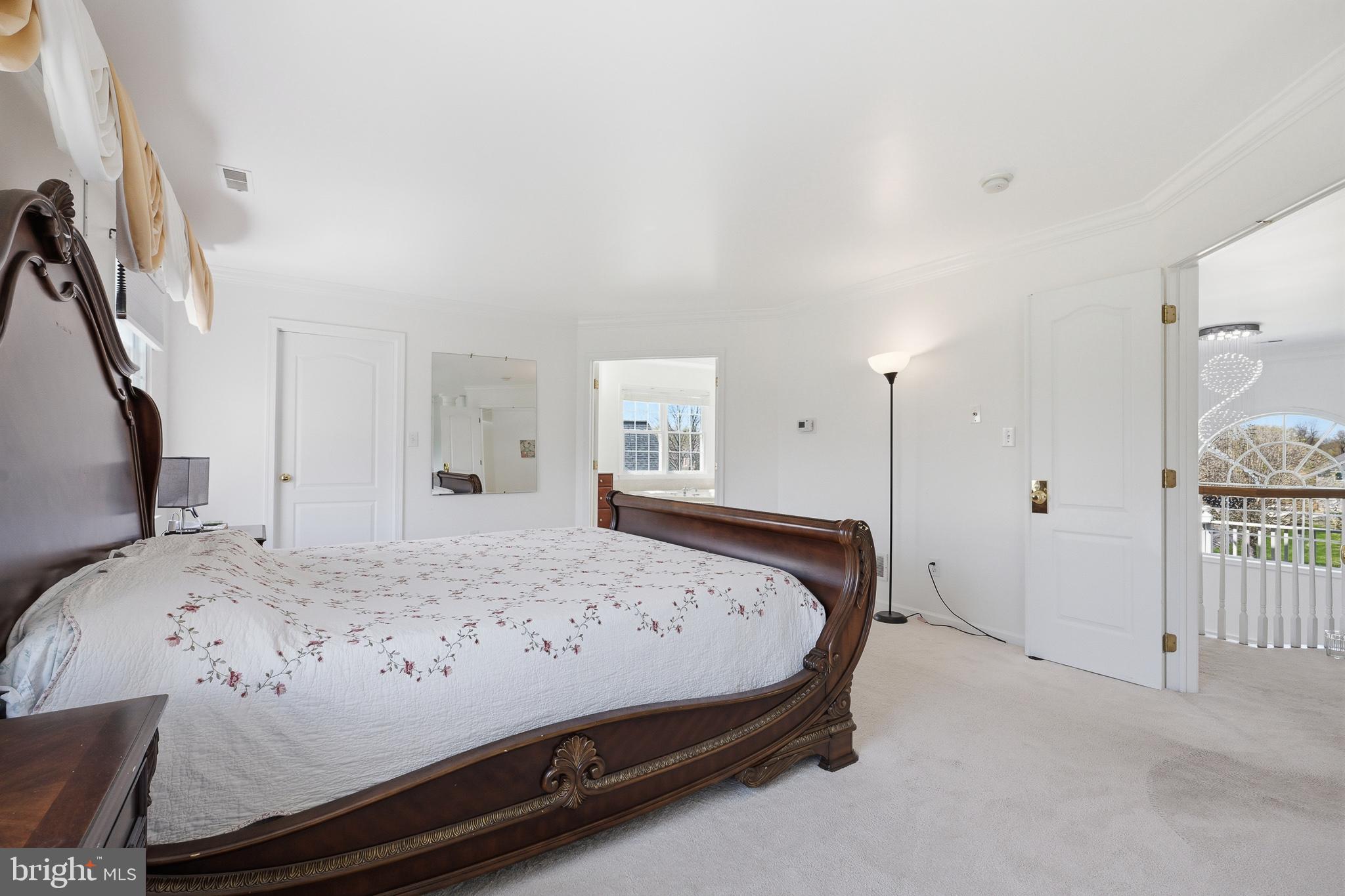 RED LION CHASE - Residential