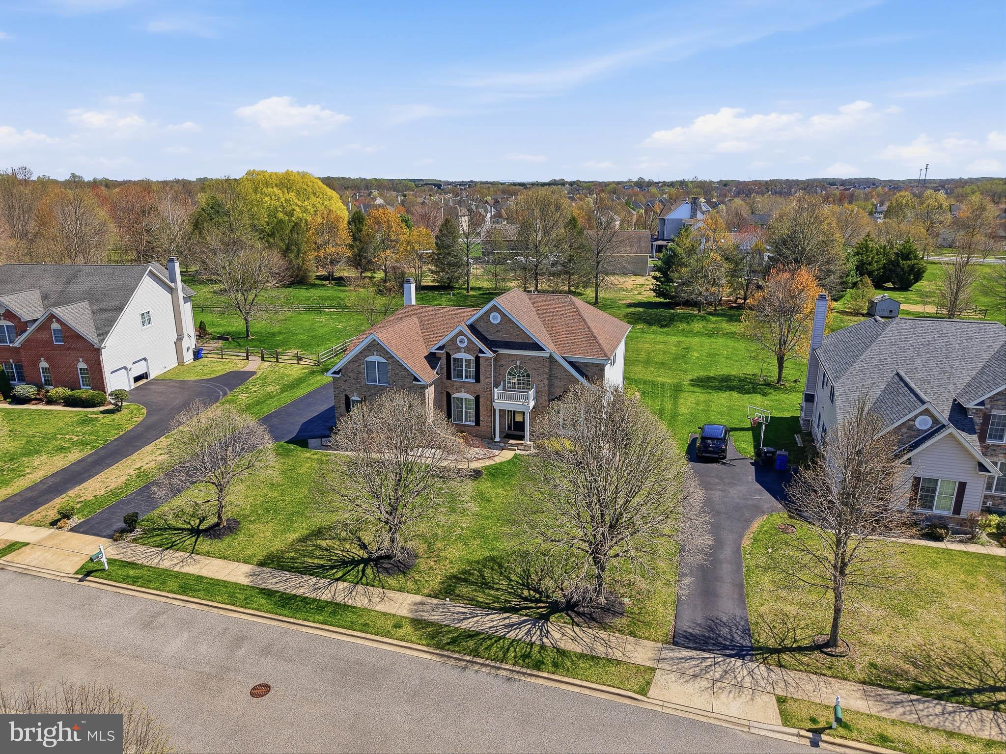 RED LION CHASE - Residential