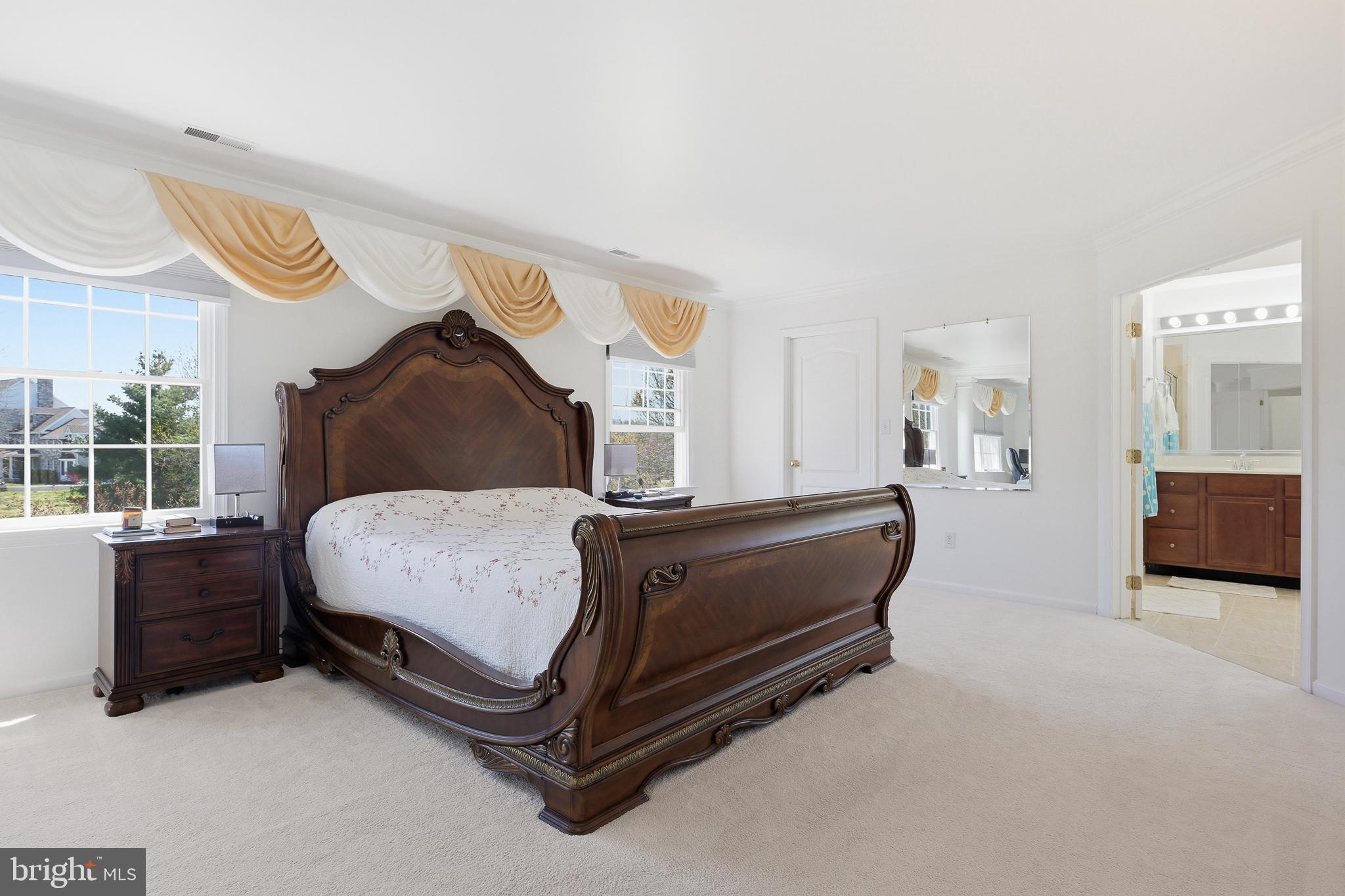 RED LION CHASE - Residential