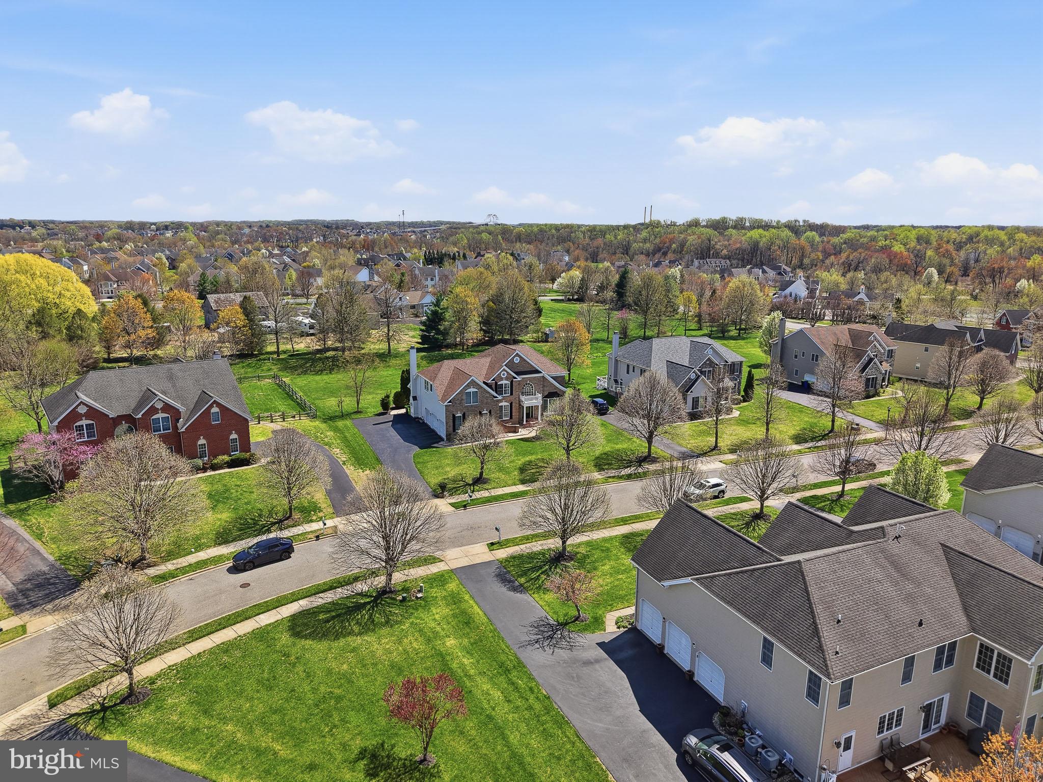 RED LION CHASE - Residential