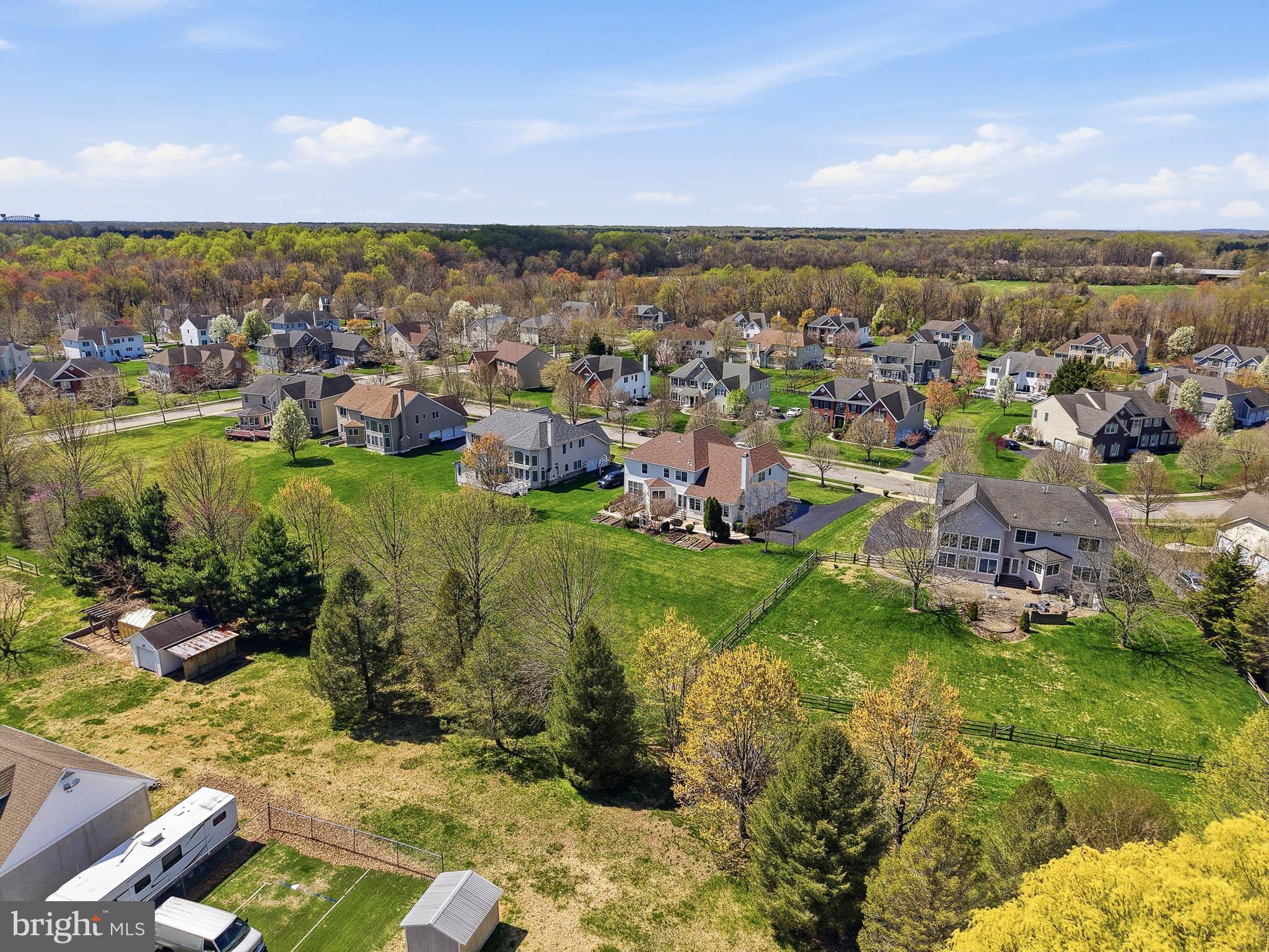 RED LION CHASE - Residential