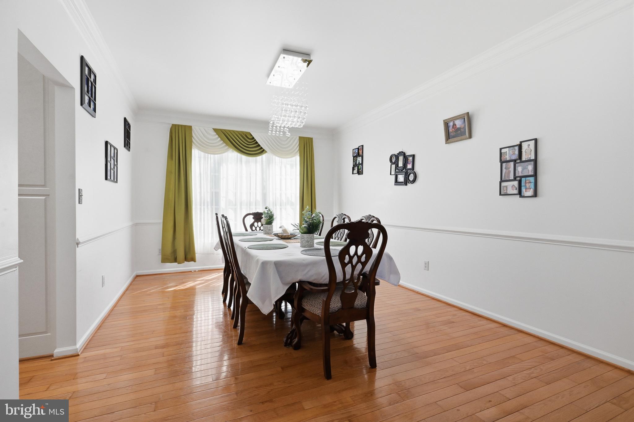 RED LION CHASE - Residential