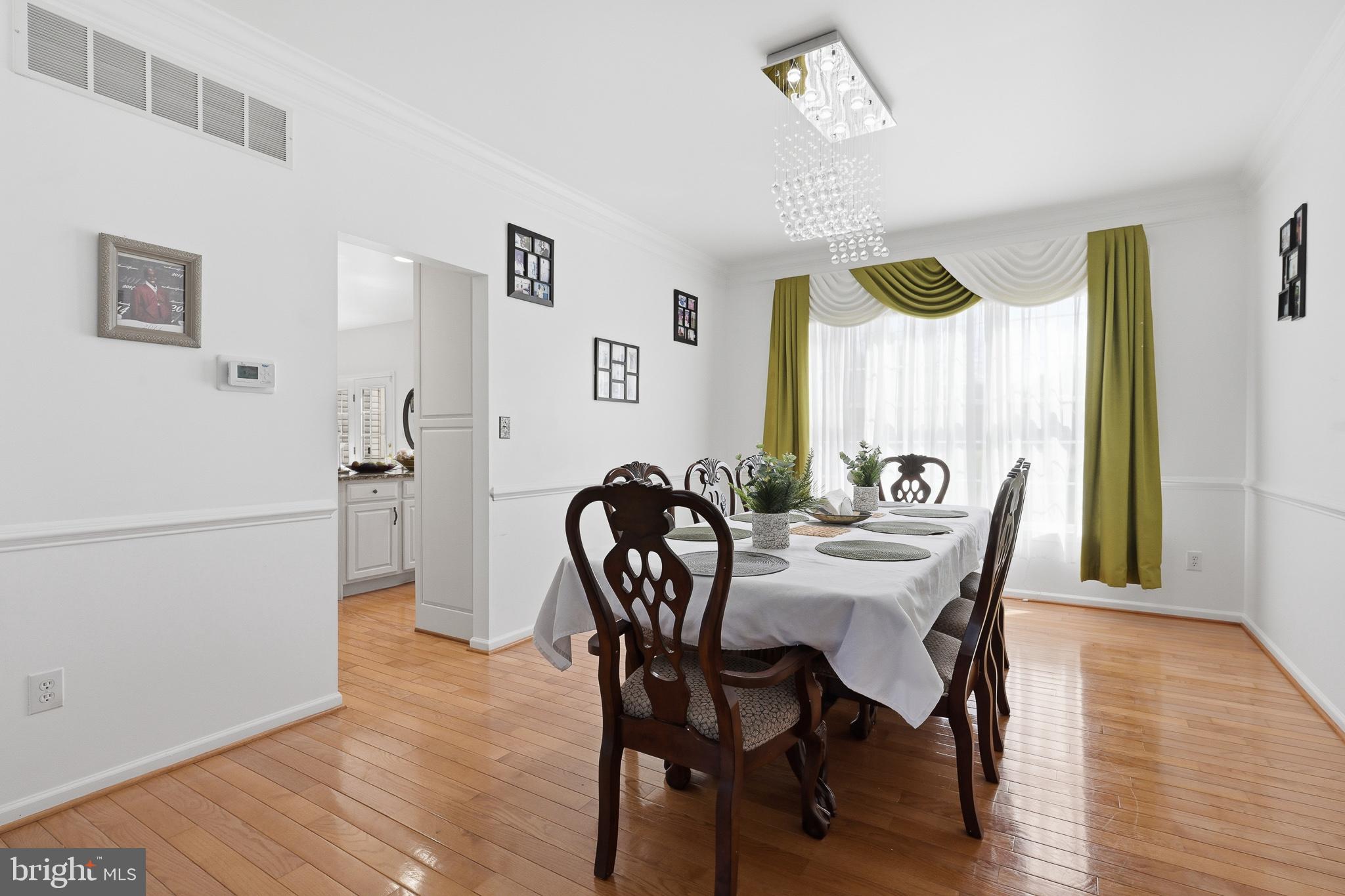 RED LION CHASE - Residential