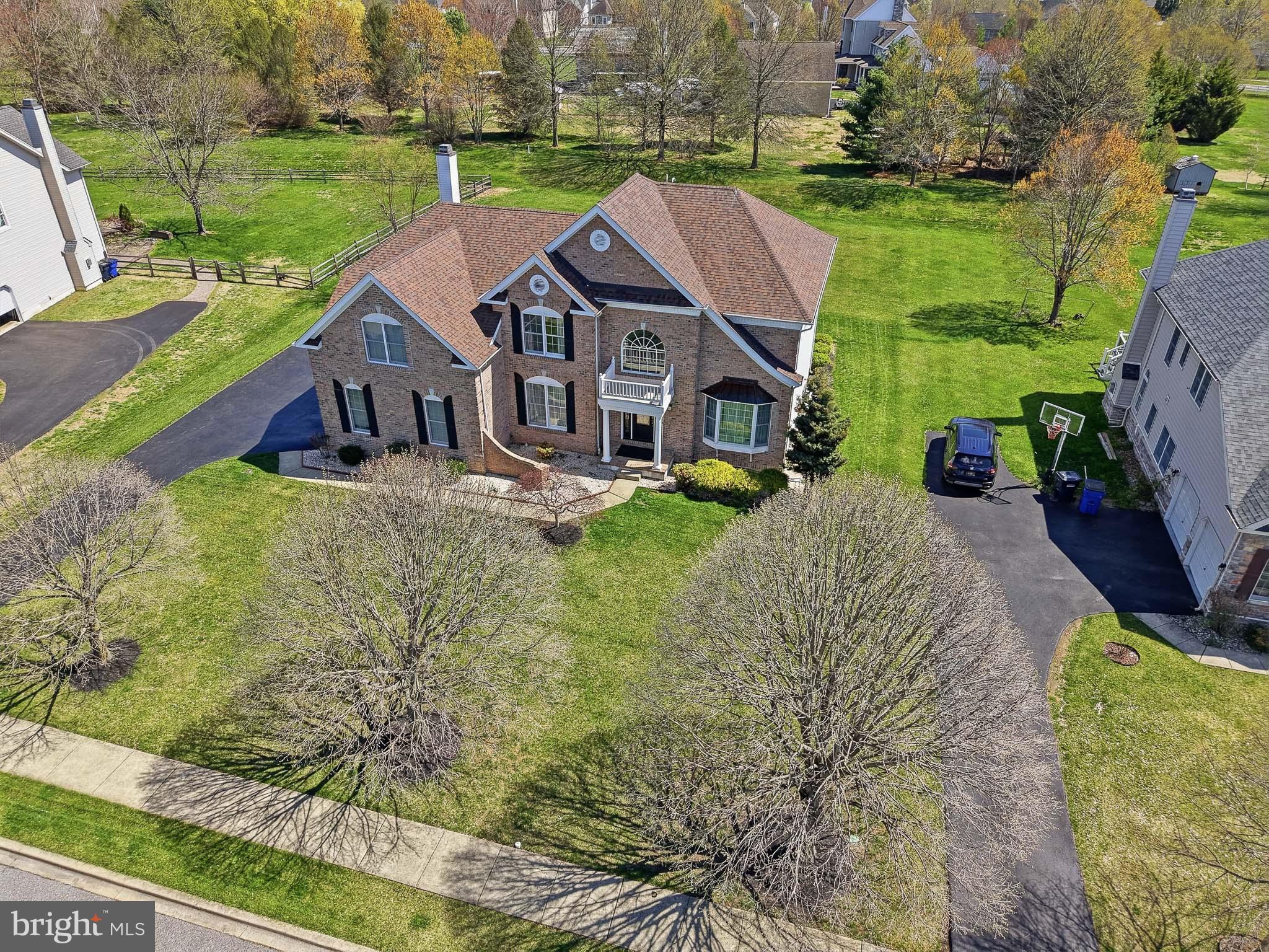 RED LION CHASE - Residential