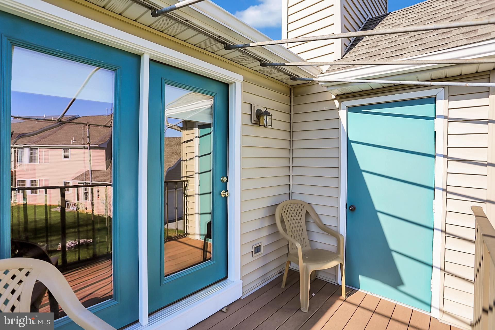 STONE HILL FARMS - Residential