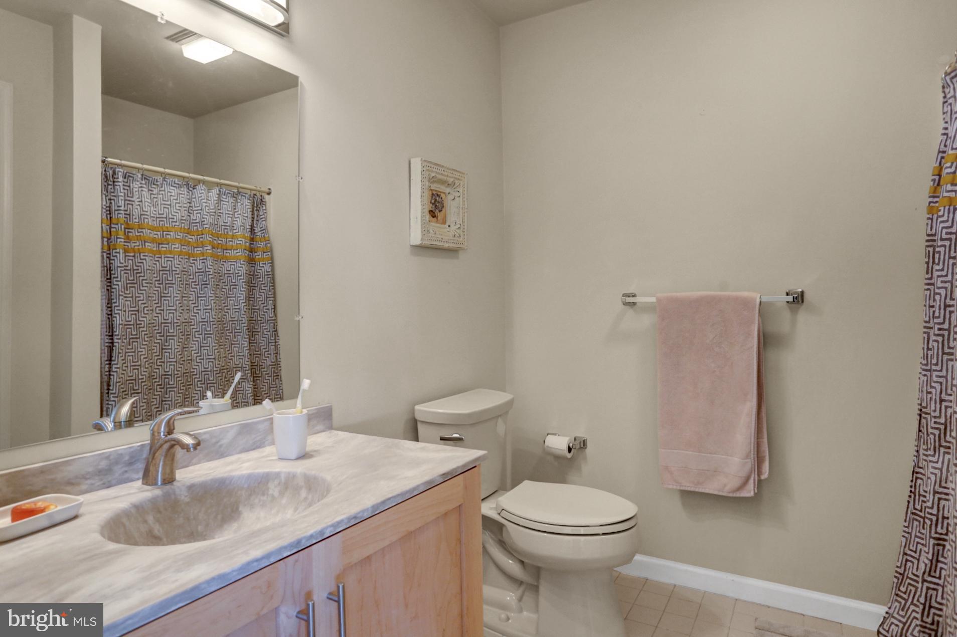 STONE HILL FARMS - Residential