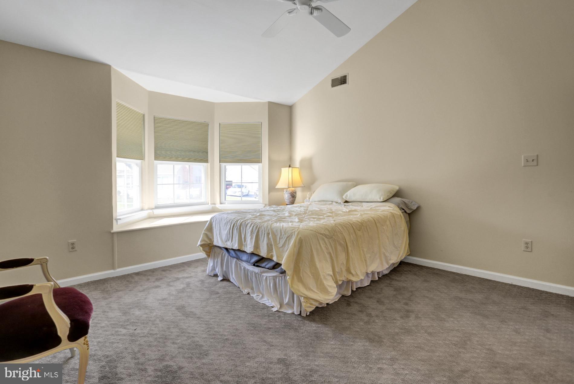 STONE HILL FARMS - Residential