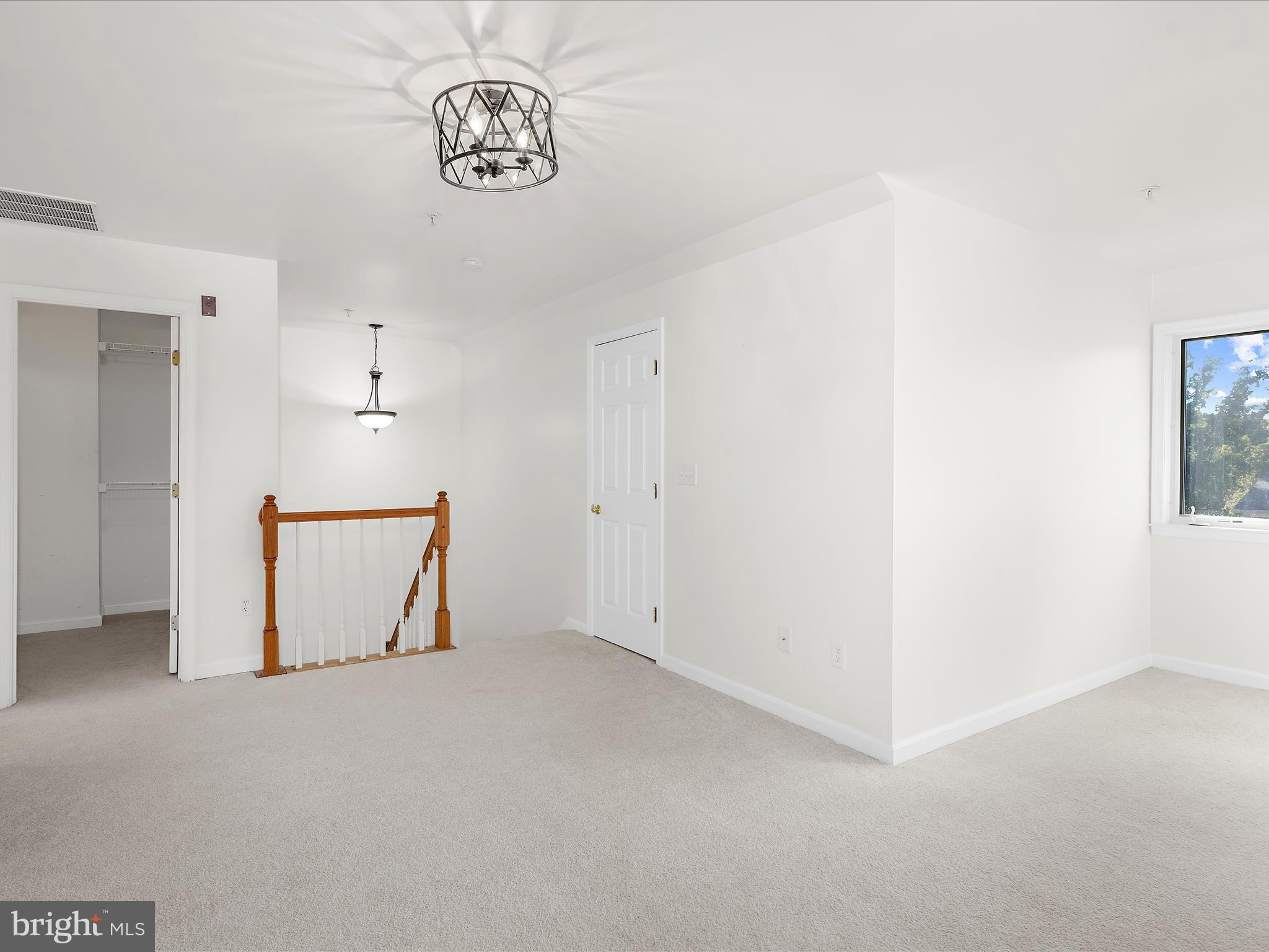 FAIRWAYS BAY HILLS CONDOMINIUMS - Residential