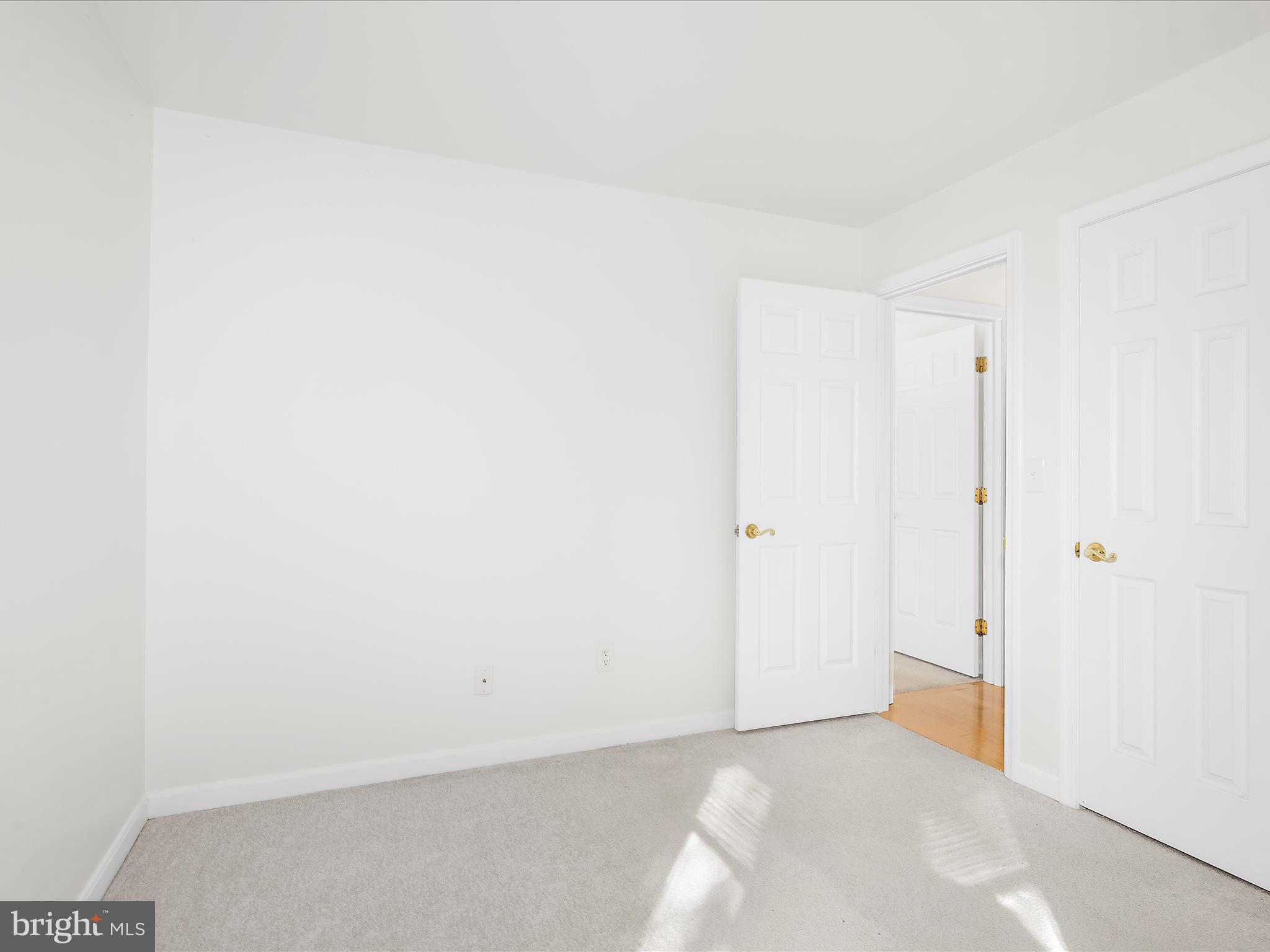 FAIRWAYS BAY HILLS CONDOMINIUMS - Residential