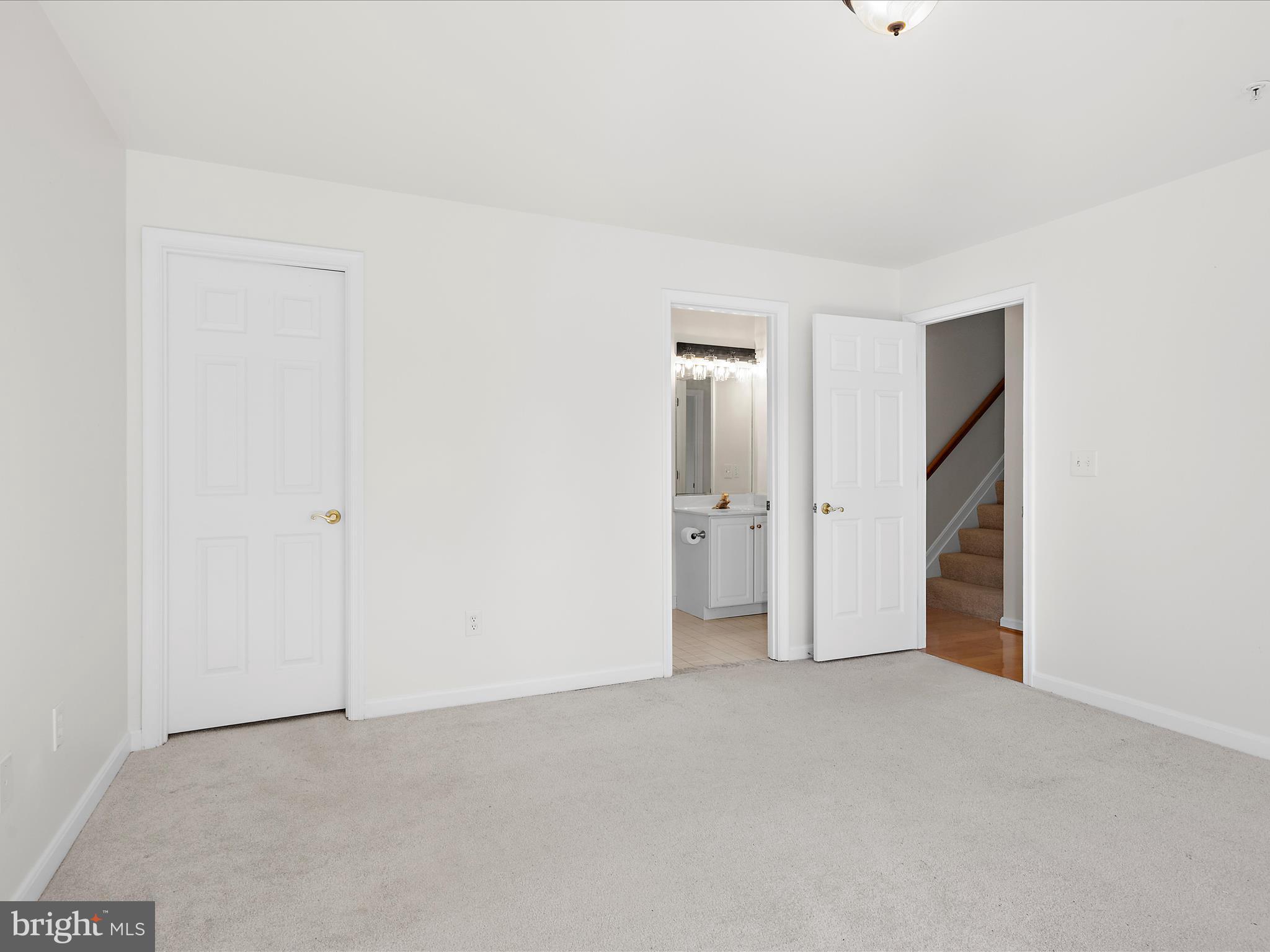 FAIRWAYS BAY HILLS CONDOMINIUMS - Residential