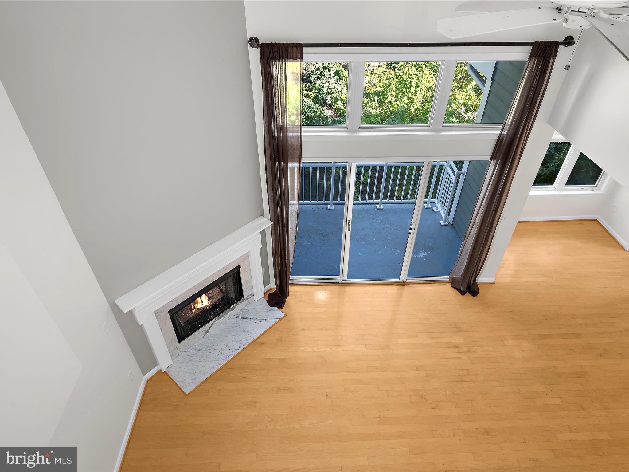 FAIRWAYS BAY HILLS CONDOMINIUMS - Residential