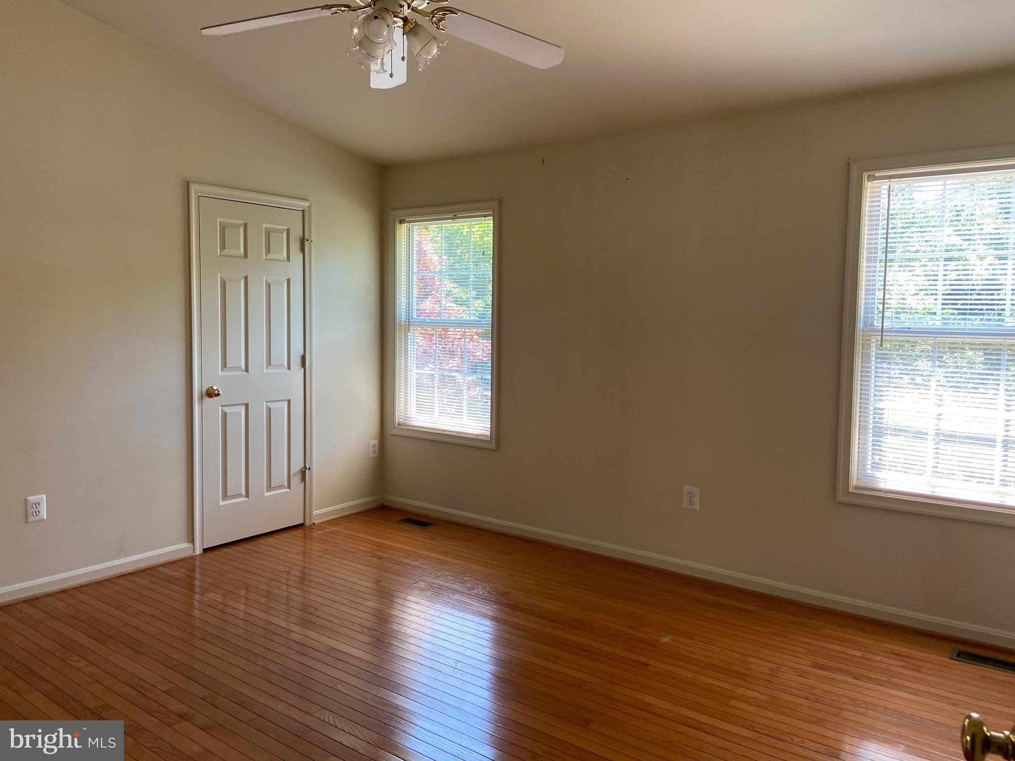 THE WOODS AT PARK RIDGE - Residential Lease