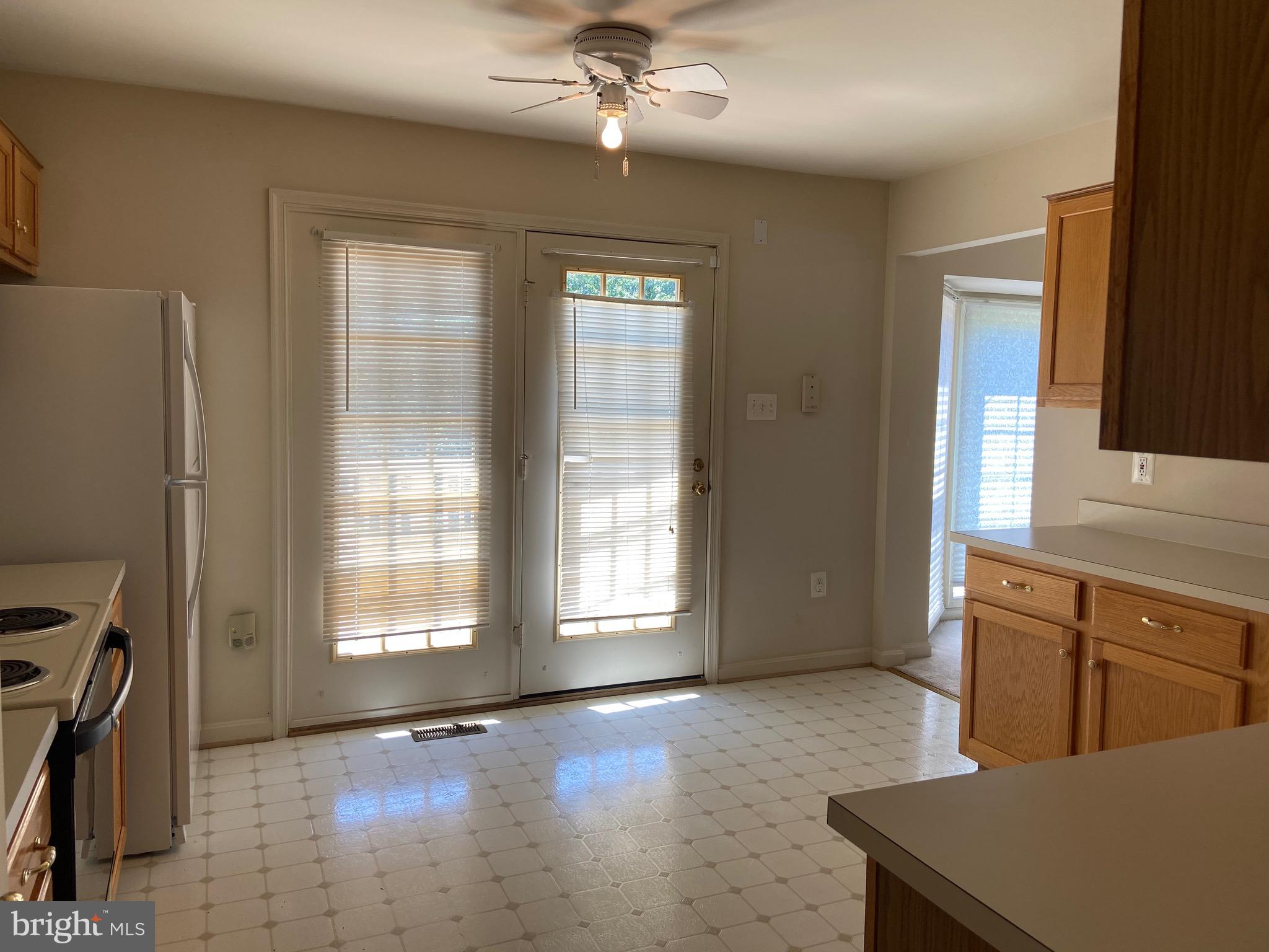 THE WOODS AT PARK RIDGE - Residential Lease