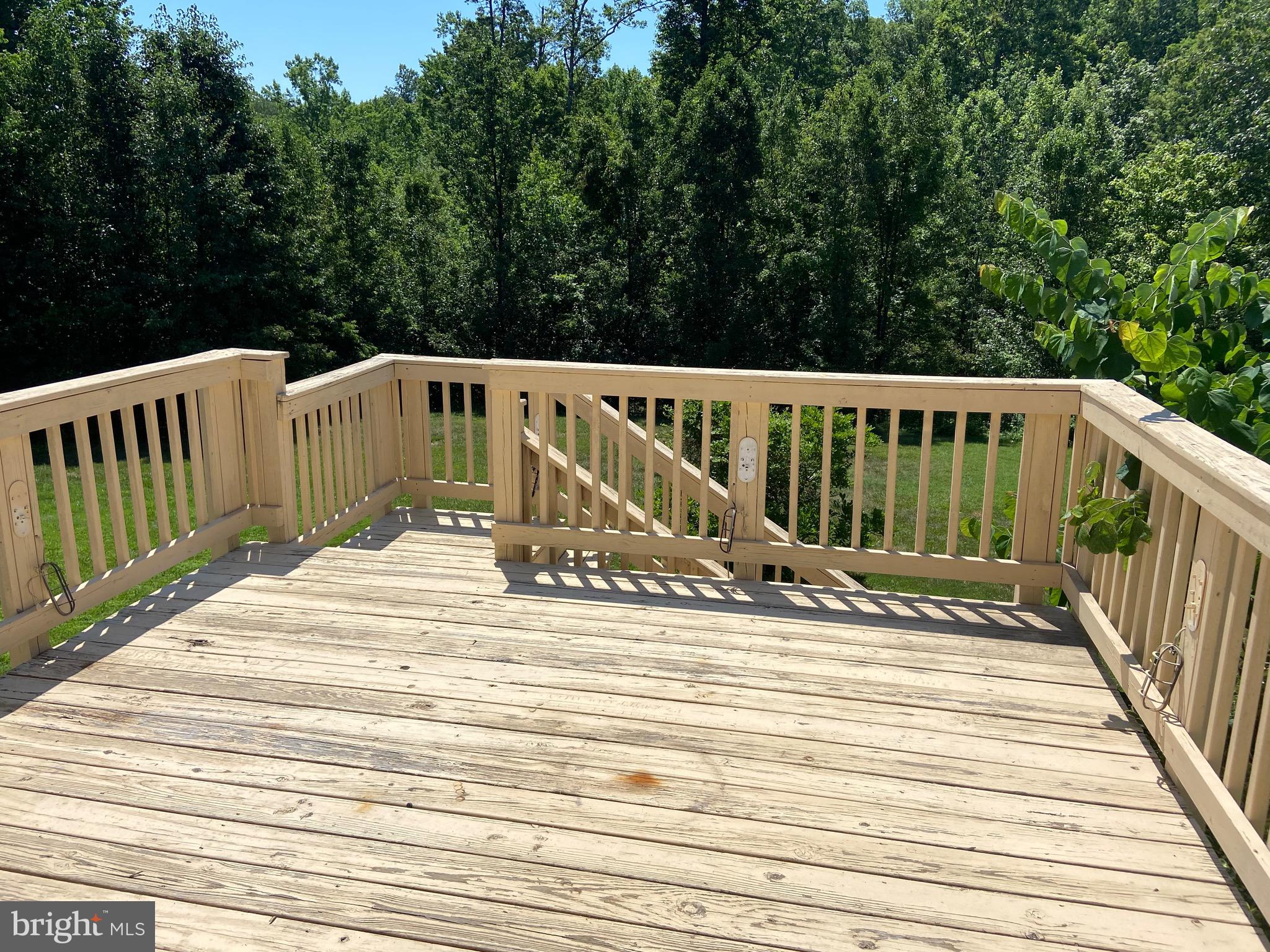 THE WOODS AT PARK RIDGE - Residential Lease