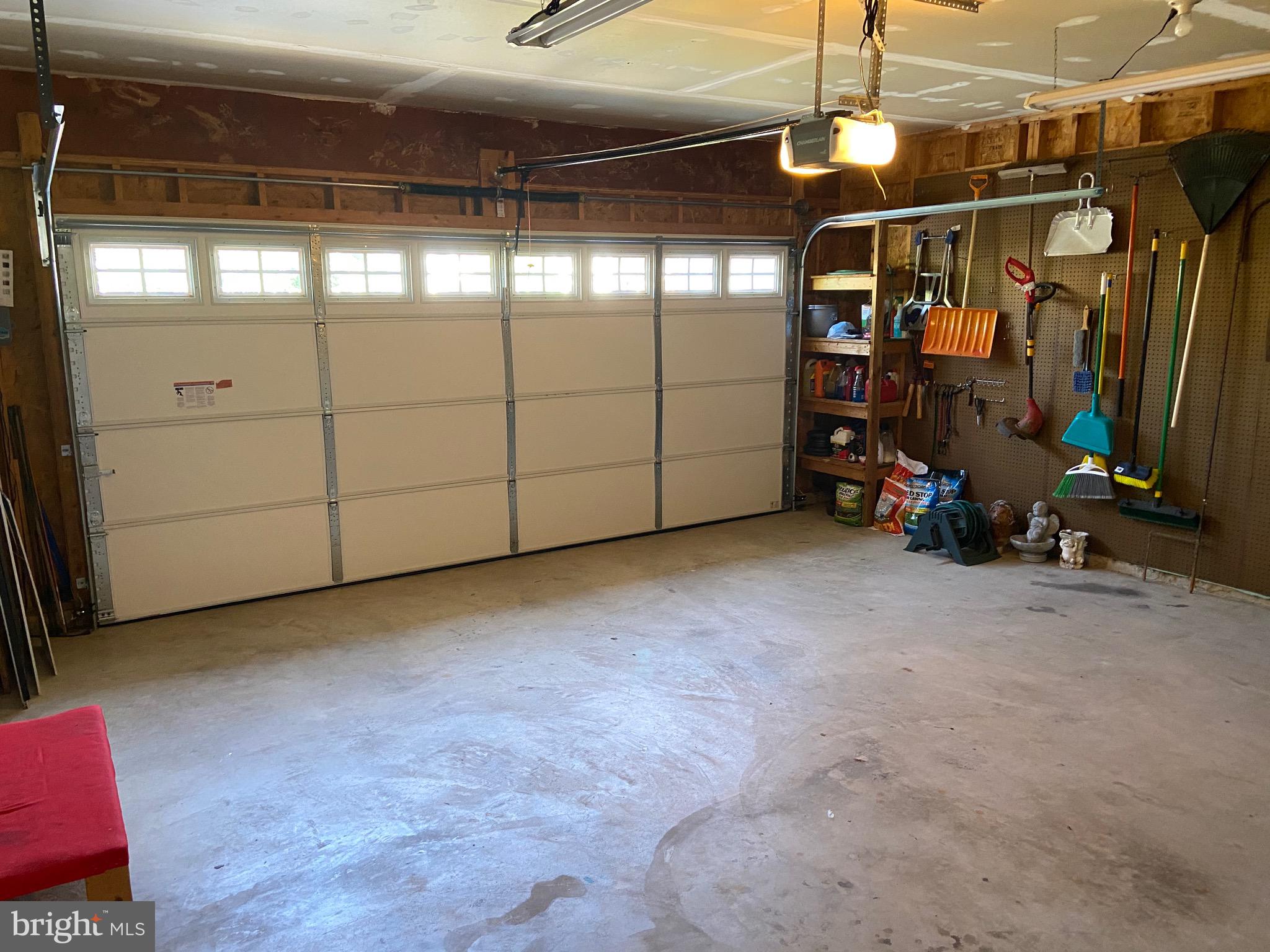 THE WOODS AT PARK RIDGE - Residential Lease