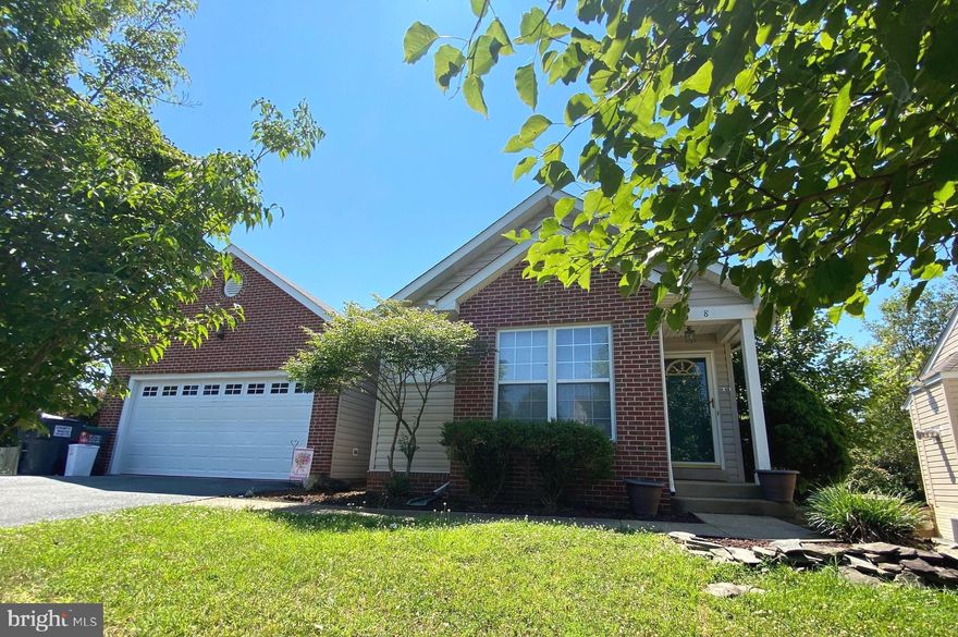 Gorgeous, Spacious Rambler in Park Ridge on Cul De Sac. 4Bedrooms 2.5Bath. Beautiful Hardwood Floors, spacious, open floor plan, Cozy Fireplace. Large Deck overlooking yard and Shed. Full Bed & Bath in Basement. Tons of Storage Space. Minutes from 95, commuter lots, VRE, back gate of Quantico & much more! No Pets.