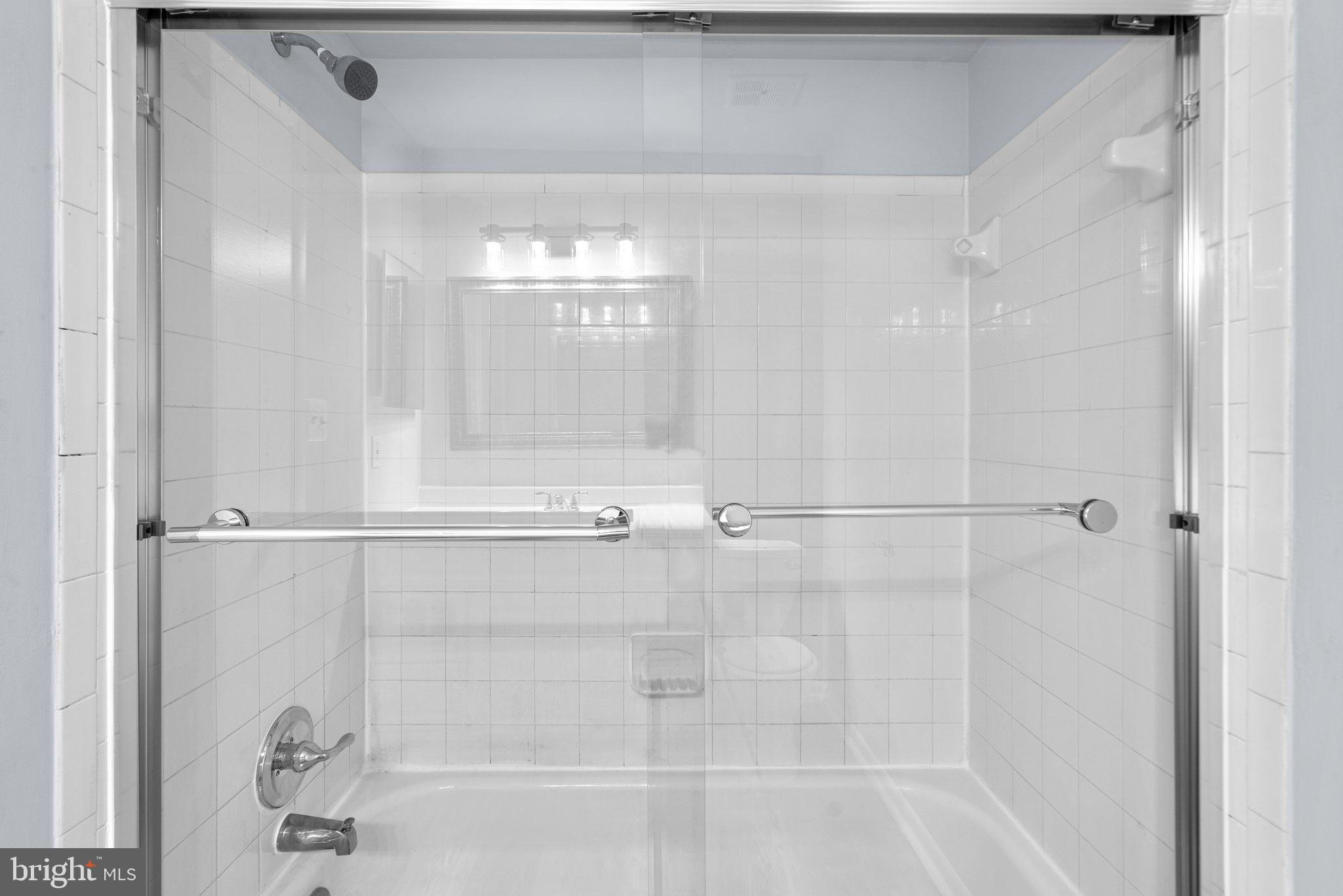 GREENFIELDS - Residential