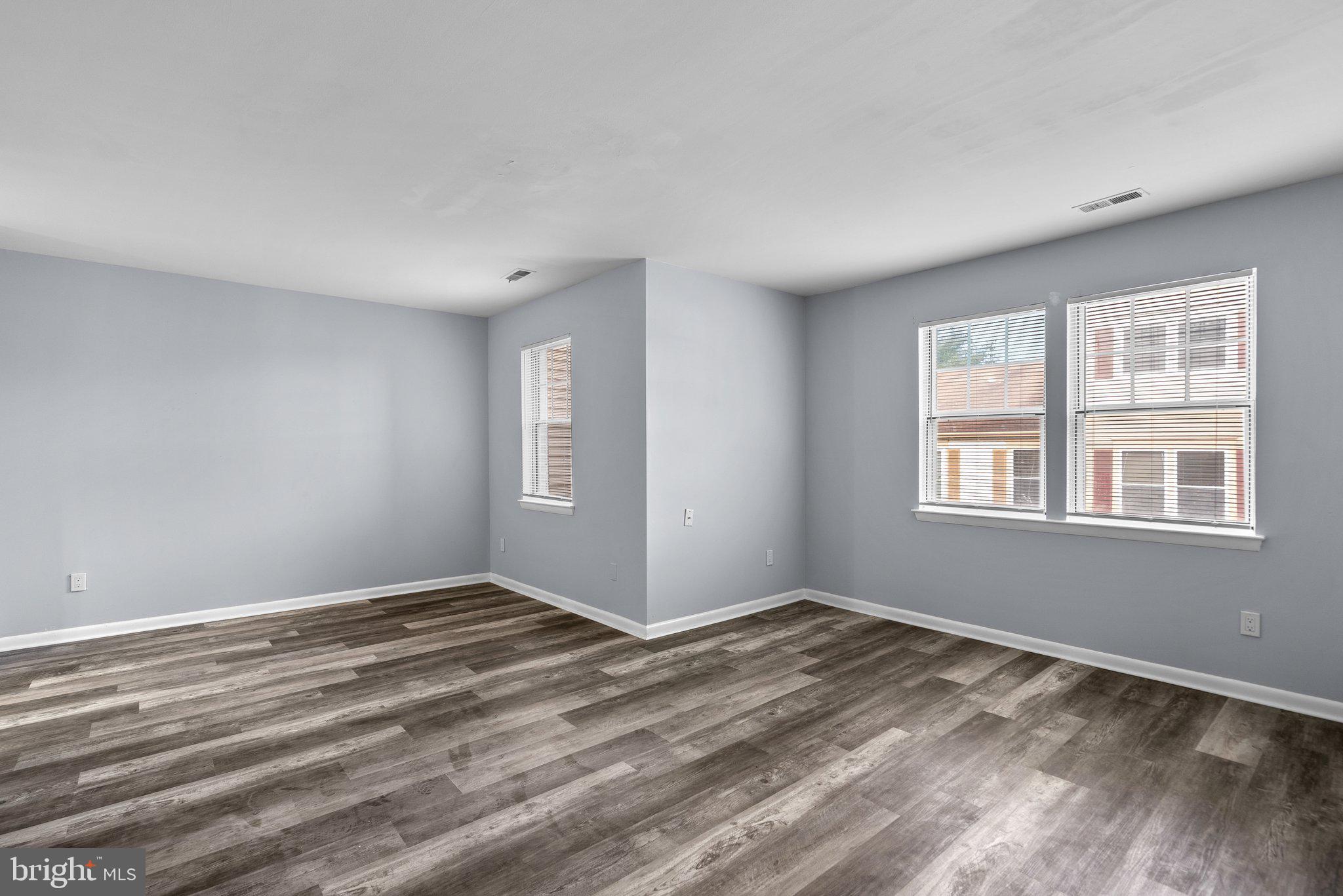 GREENFIELDS - Residential