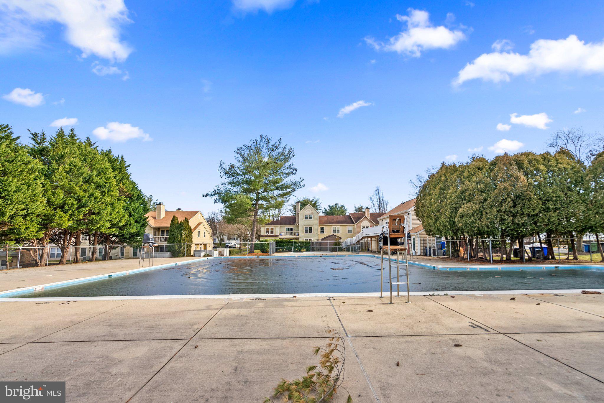 GREENFIELDS - Residential