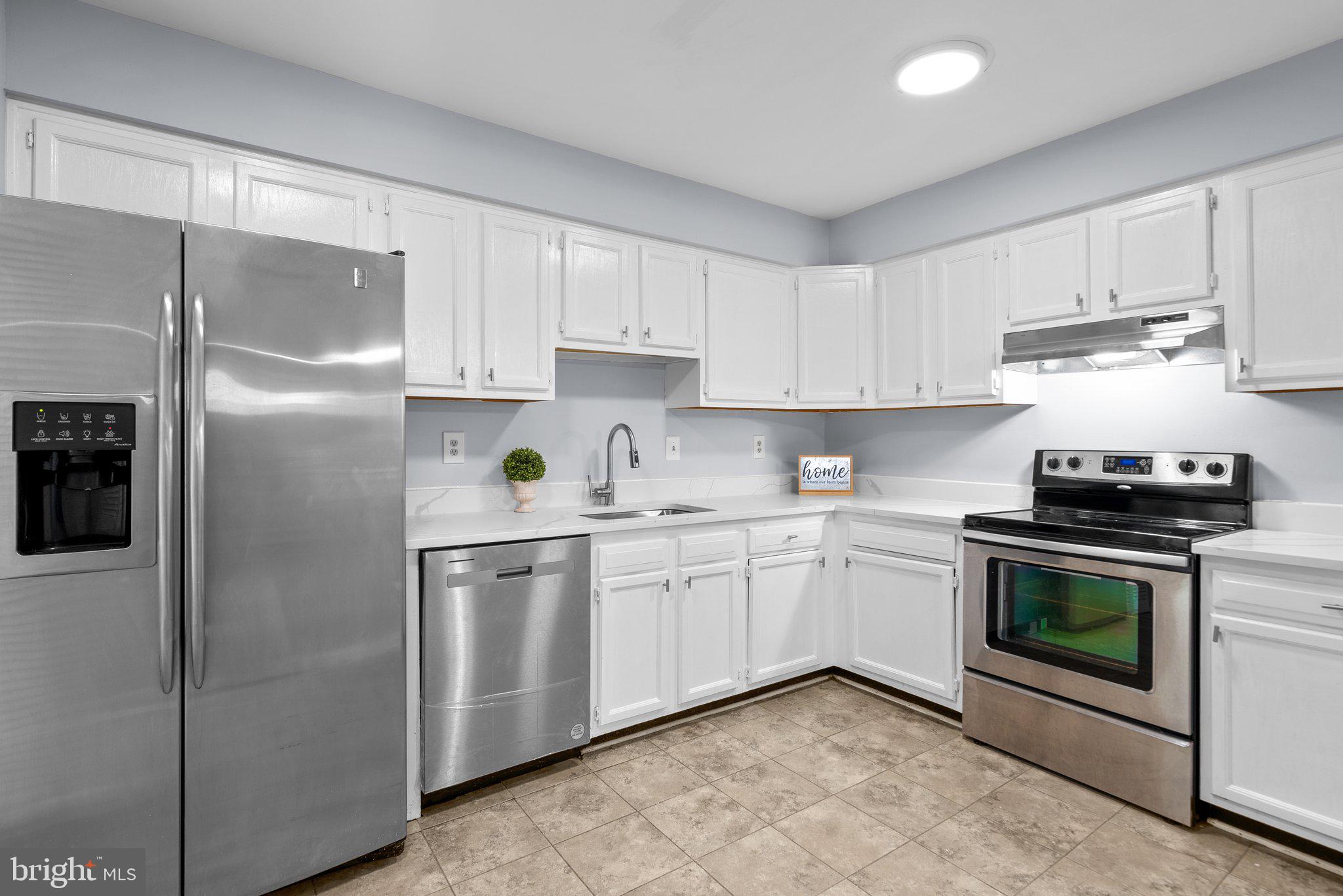 GREENFIELDS - Residential