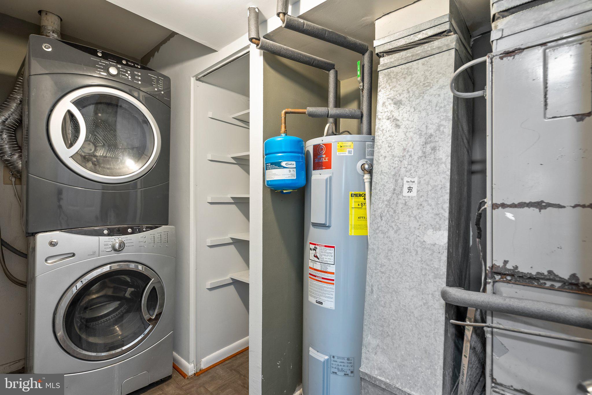 GREENFIELDS - Residential