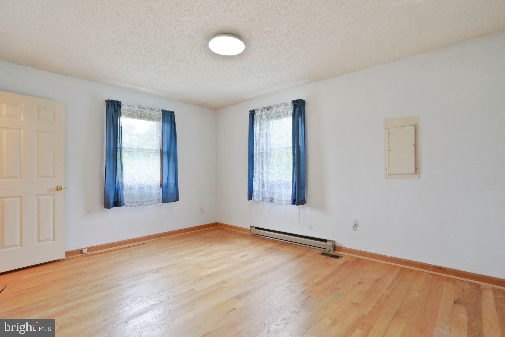 SKY-LIN PARK - Residential